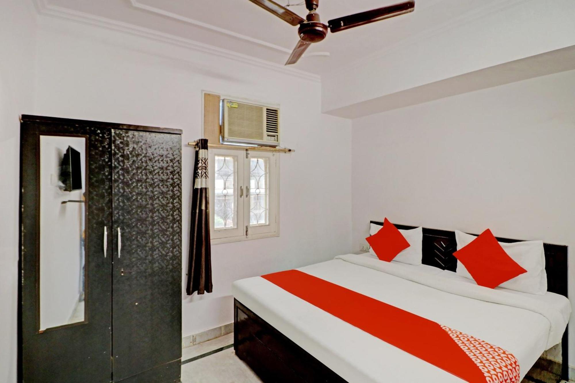 Hotel O Red Apple 3*