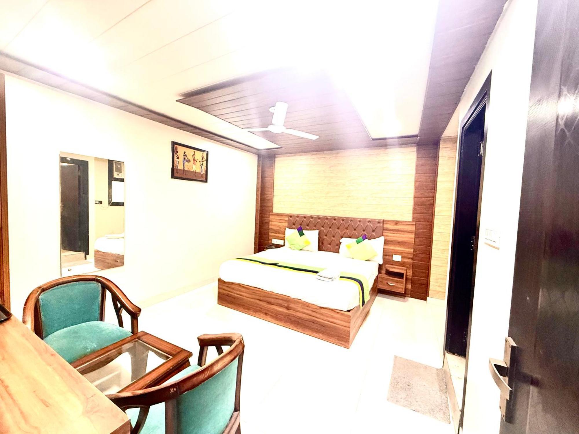 Nysha Near Igi Airport Delhi 4* New Delhi