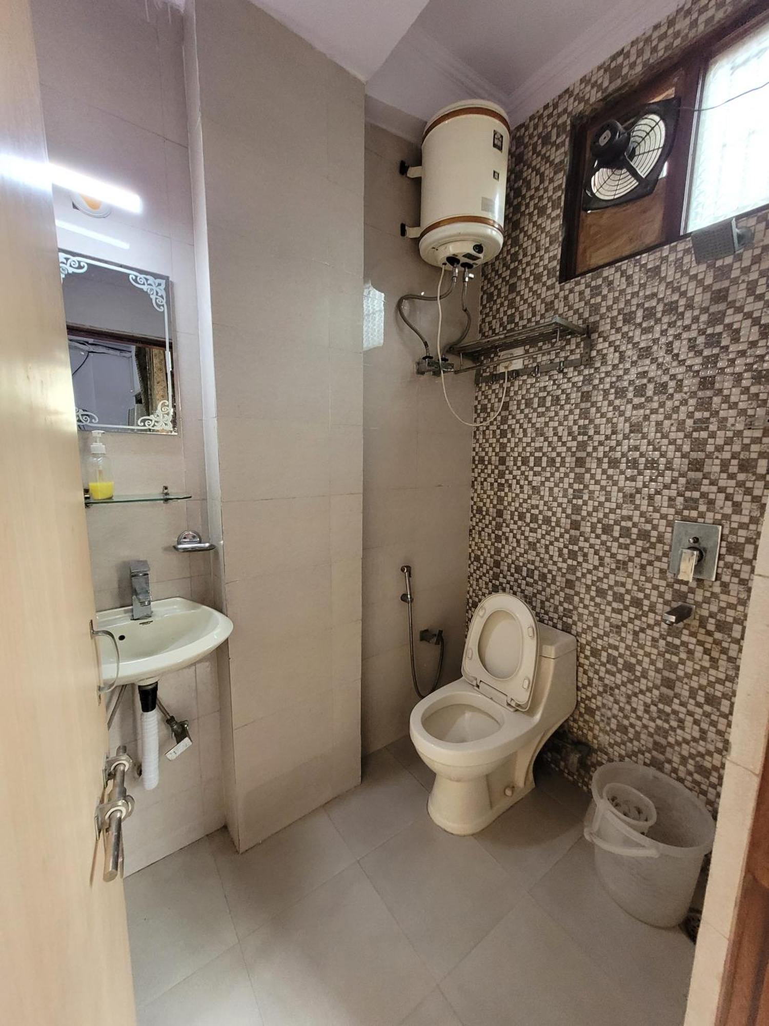 Jyoti Palace - Karol Bagh Market Hotel Nova Deli
