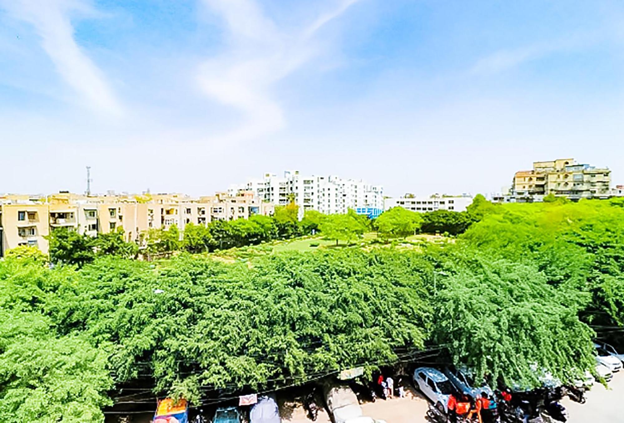 Jyoti Palace - Karol Bagh Market