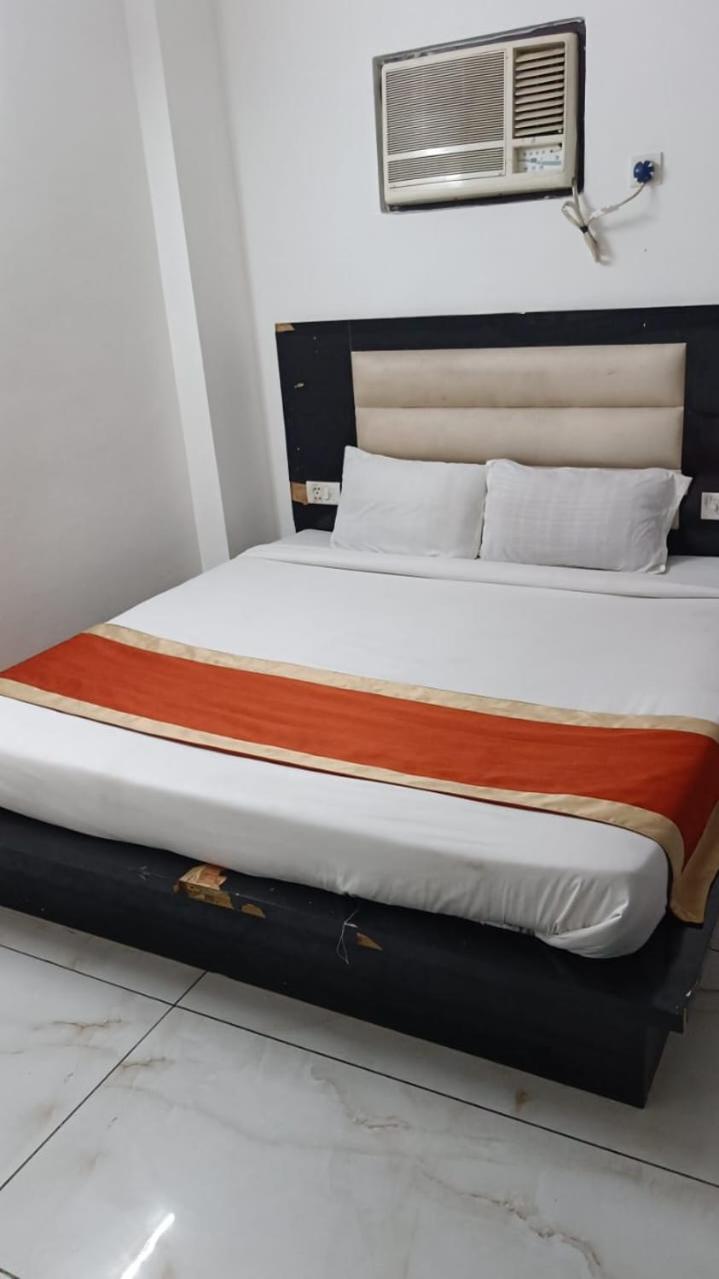 Apartamento Dev Palace And - Near Igi Aiport *