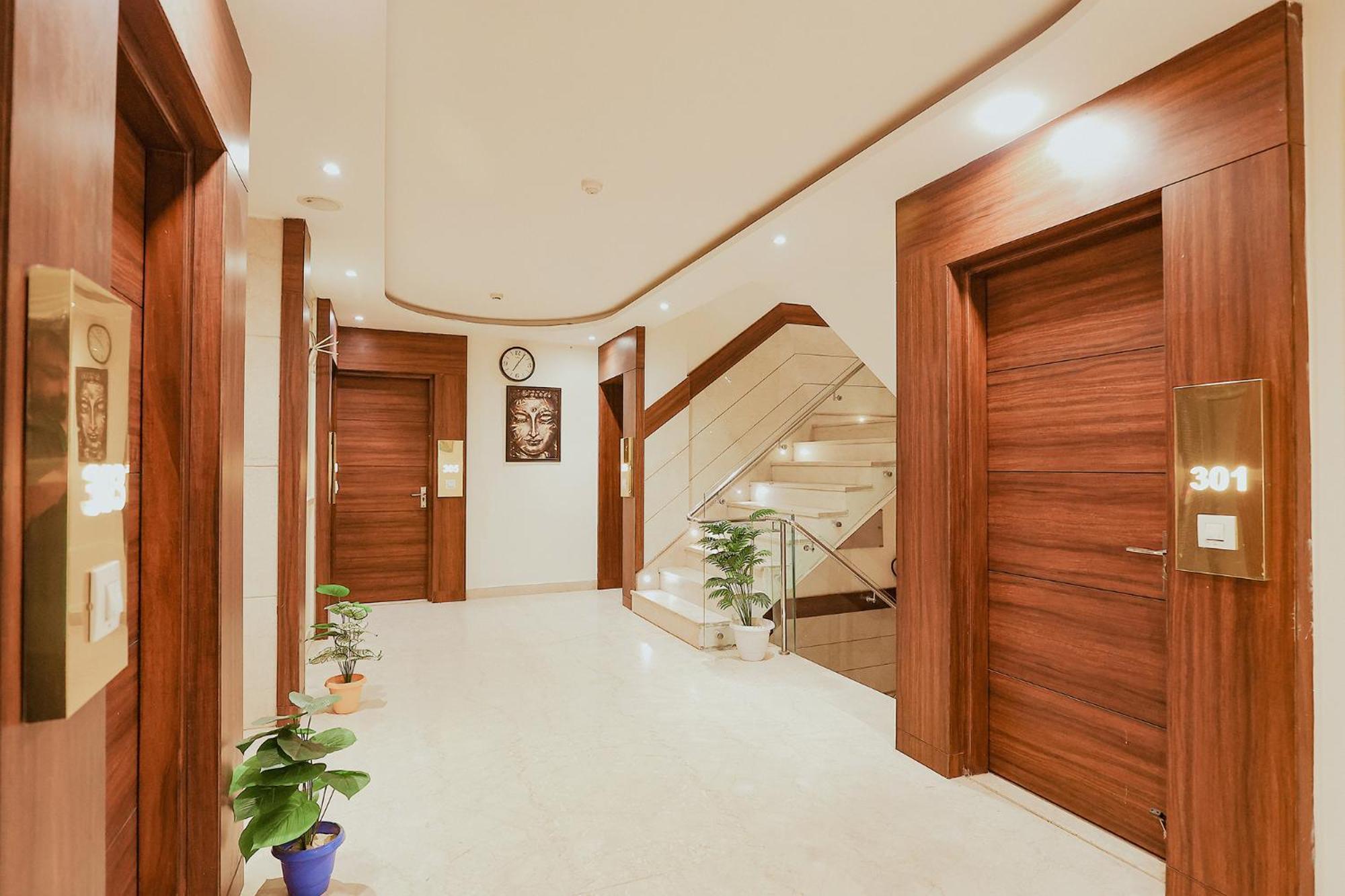 Fabhotel The Kailash Dev New Delhi