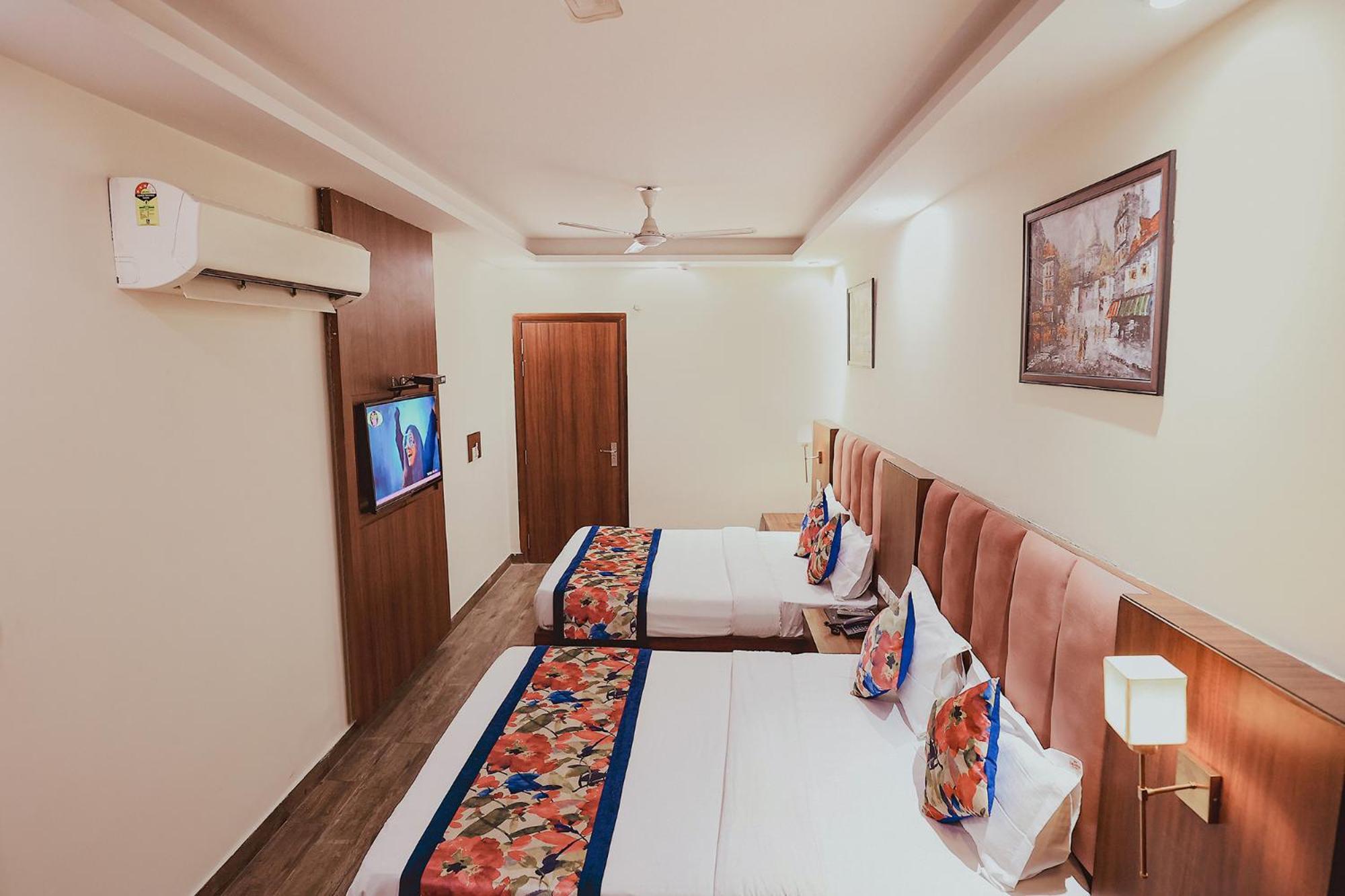 Fabhotel The Kailash Dev Hotel 3*