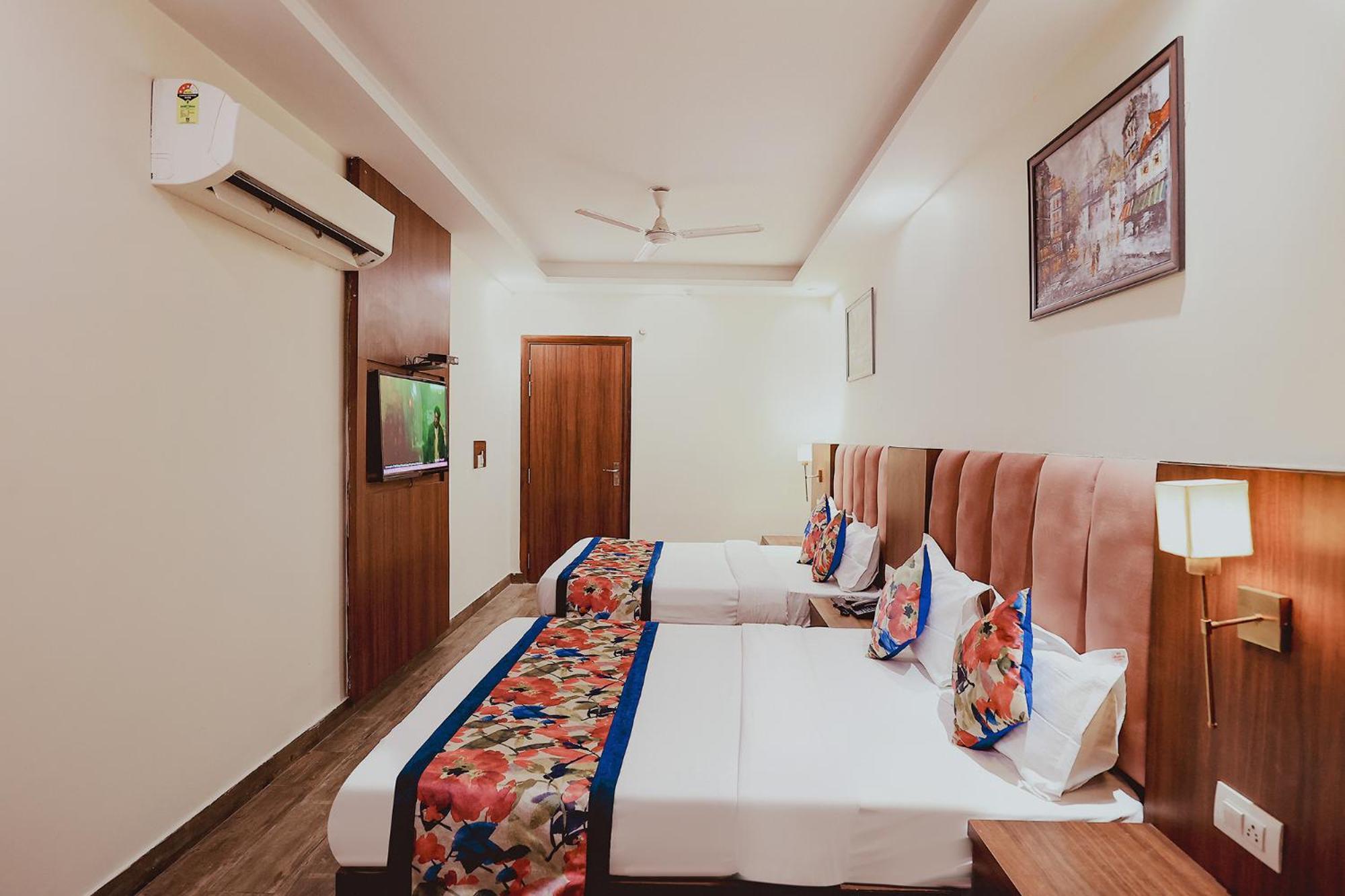 Fabhotel The Kailash Dev