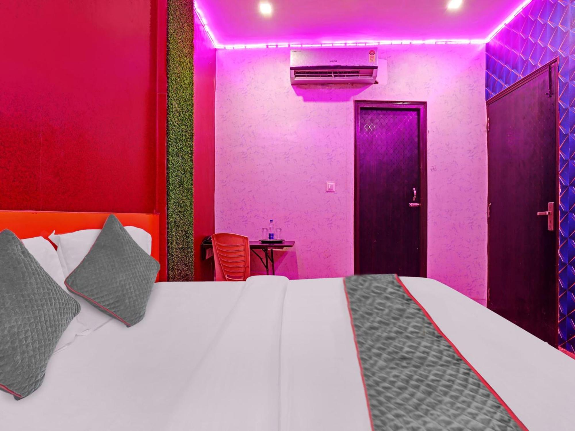 O Small Town Hotel 4*