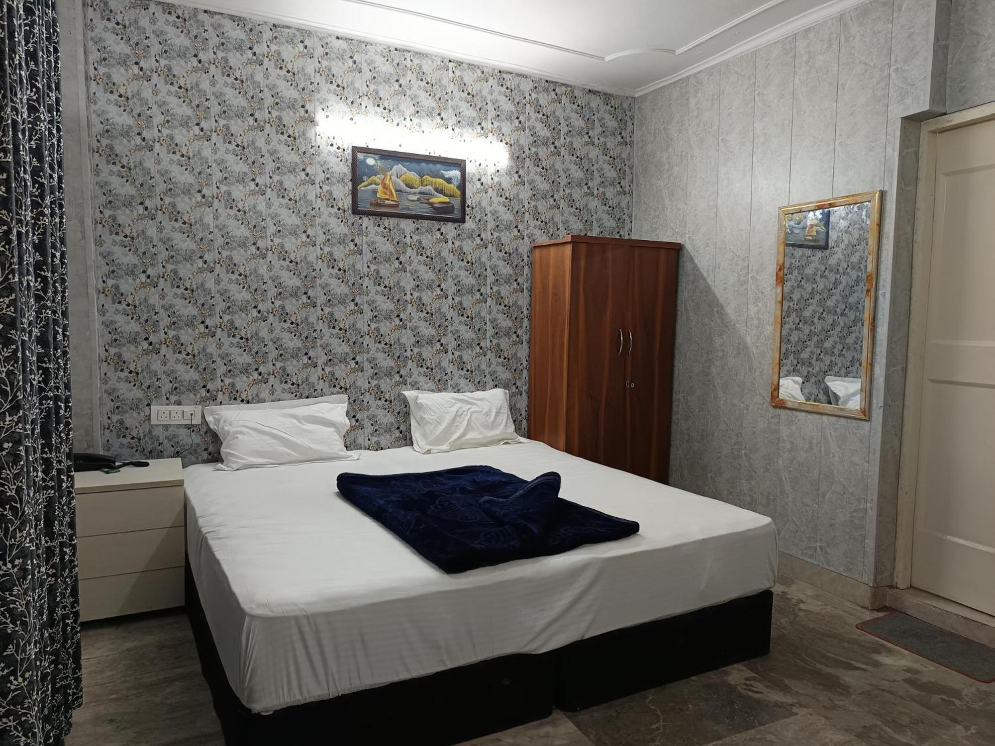 Haveli Heritage --- 200 Meters From Nizamuddin Railway Station 3* New Delhi