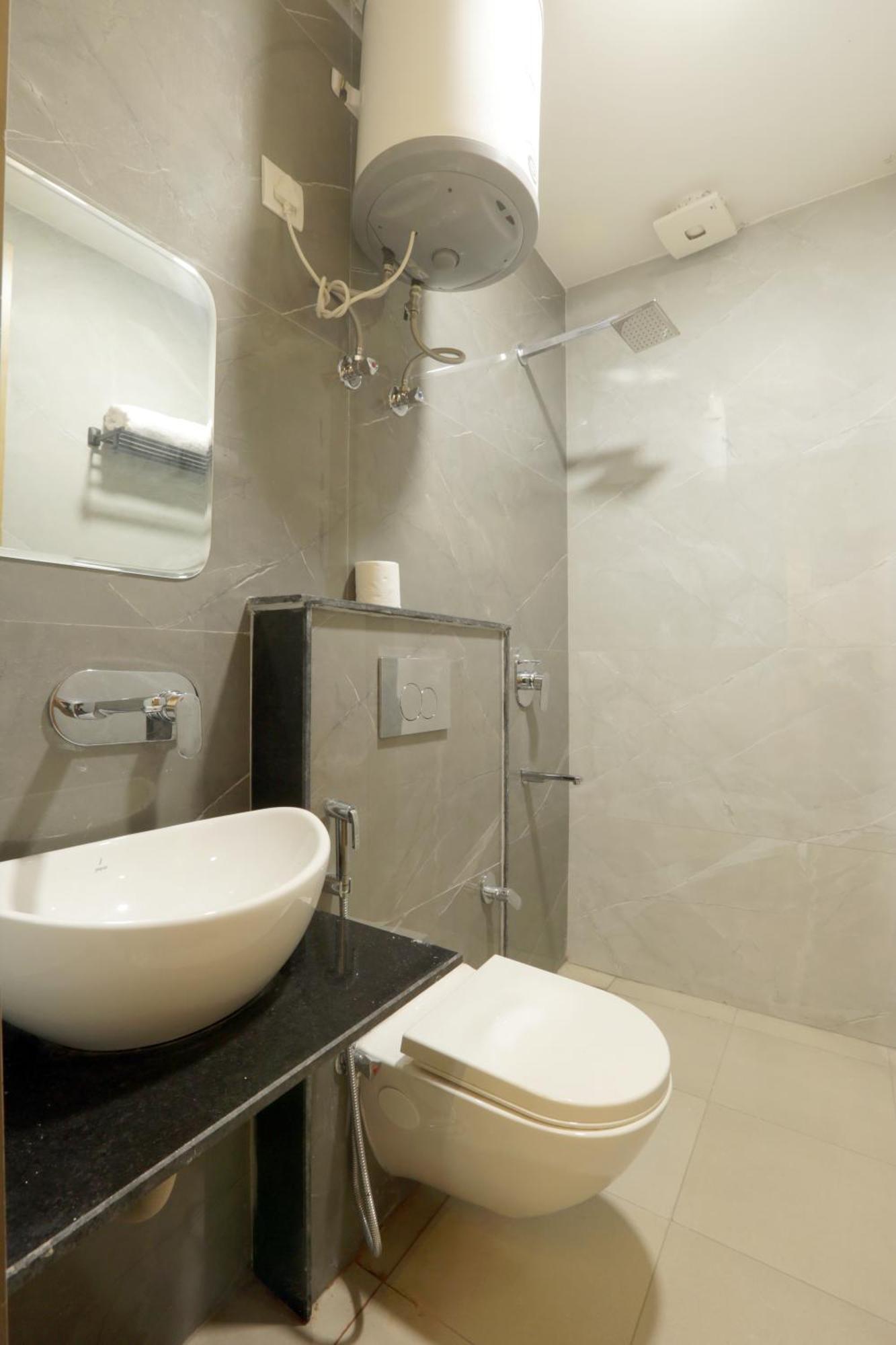 New Luxx - Near Igi Airport Hotel New Delhi