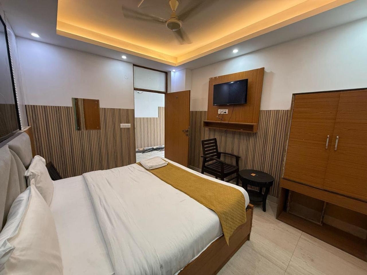 King Plaza Hotel New Delhi