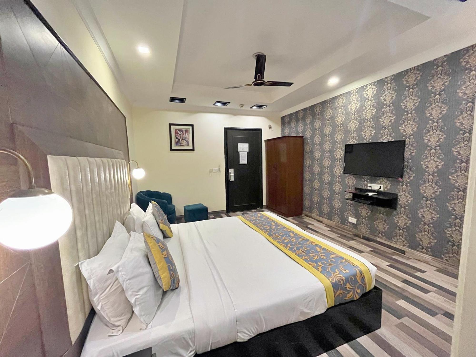 The Oakland Plaza By Orion Inn New Delhi
