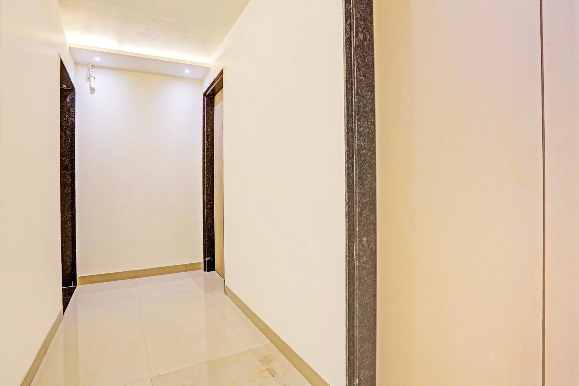 O Plush Homes Hotel 3*