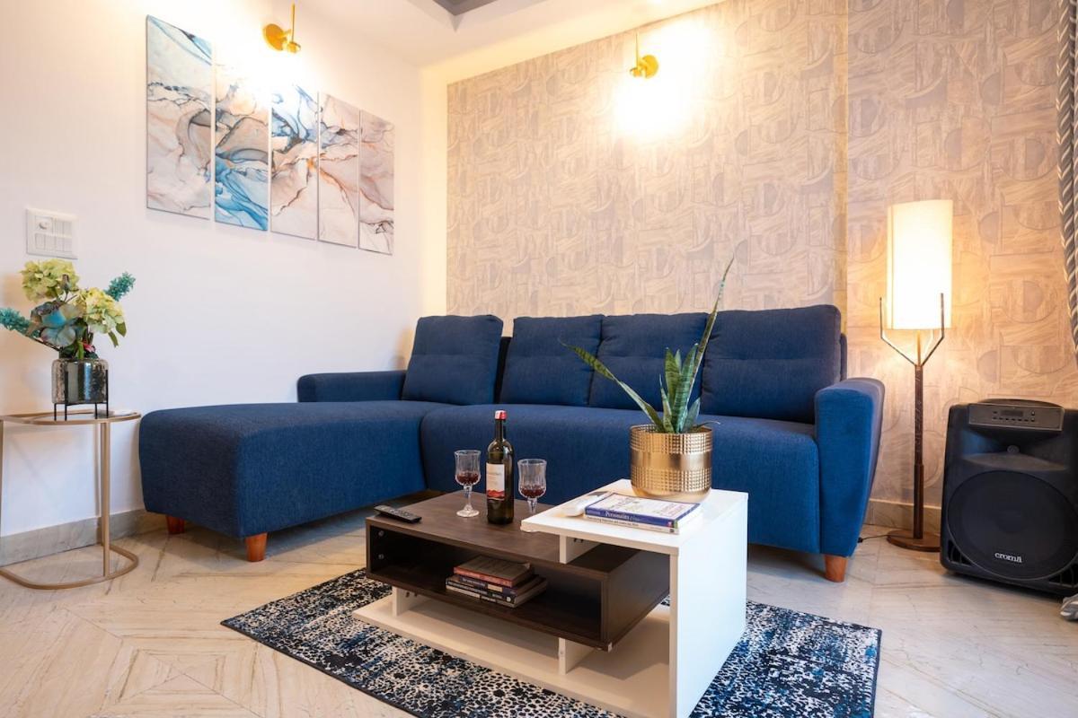 Apartment In The Heart Of South Delhi *