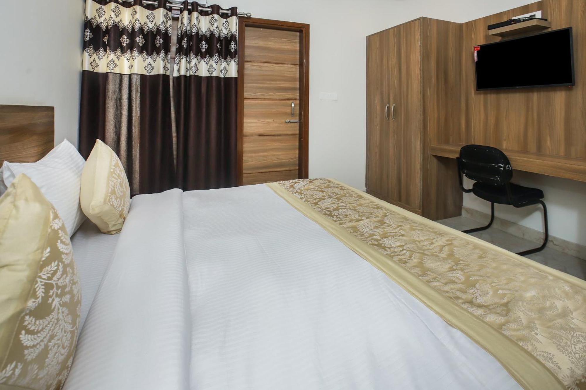 O Mint Hotel Delhi (National Capital Territory of India)