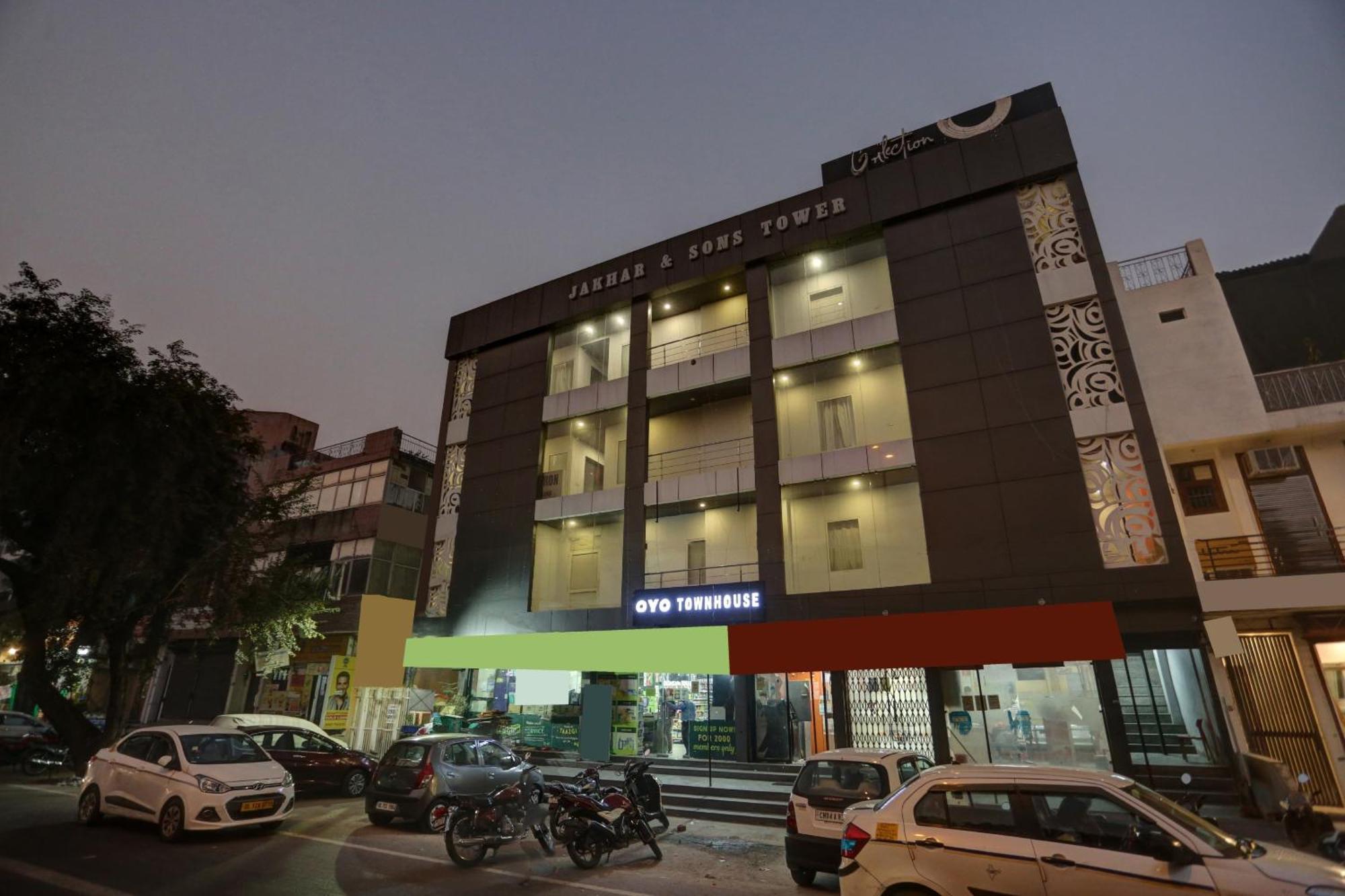 Townhouse Nangal Raya Pankha Road 4*