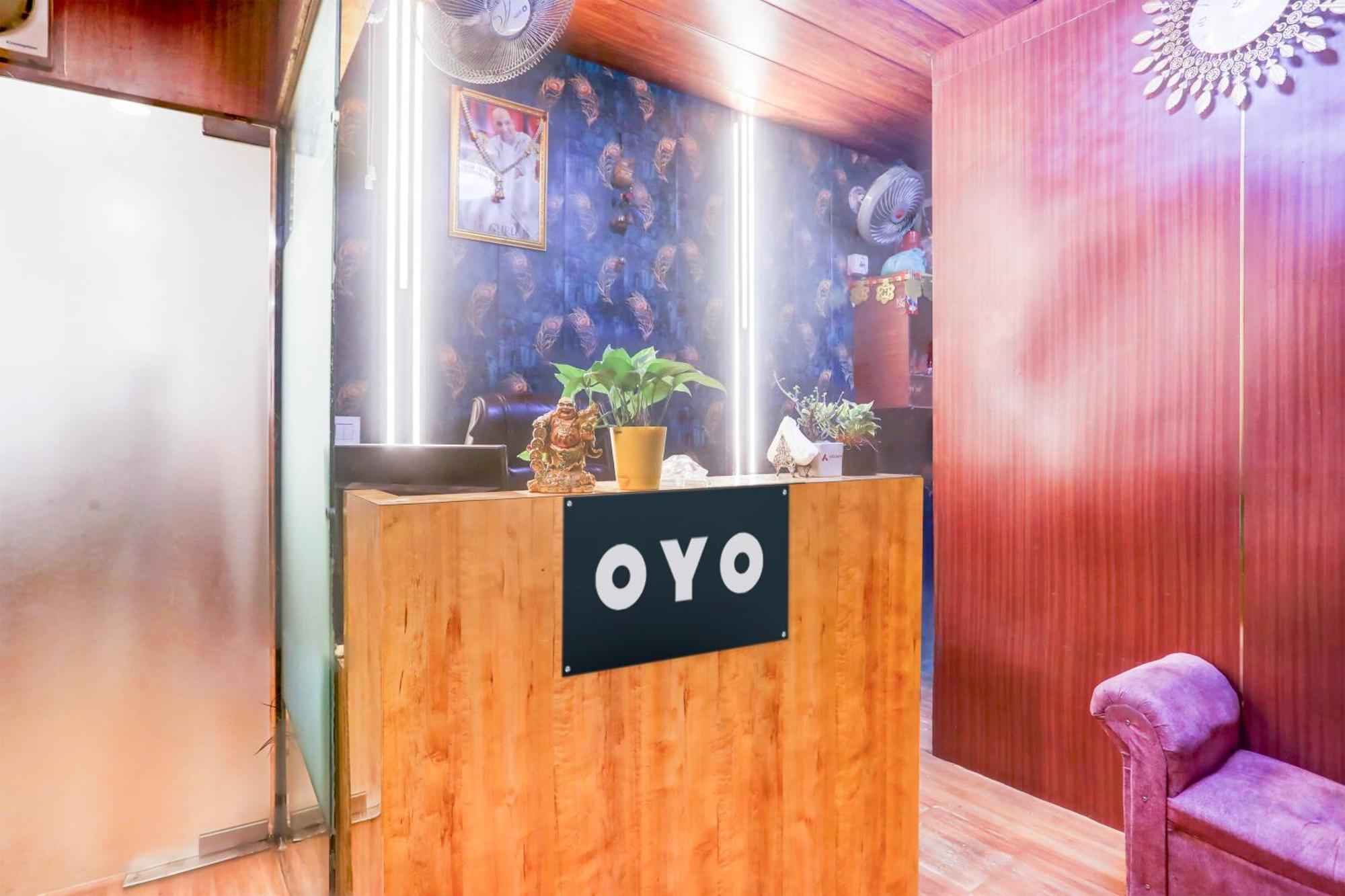 Hotel 83013 O A K Residency 3*