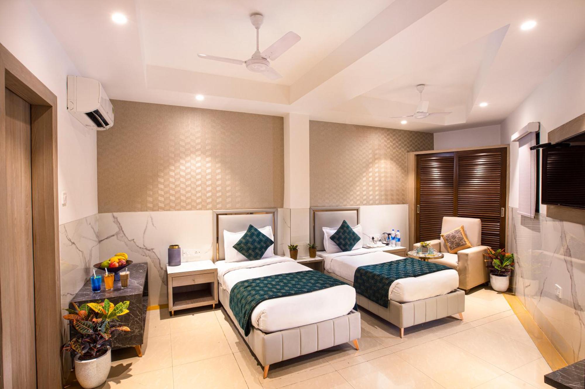 Delhi 37 By Star Group