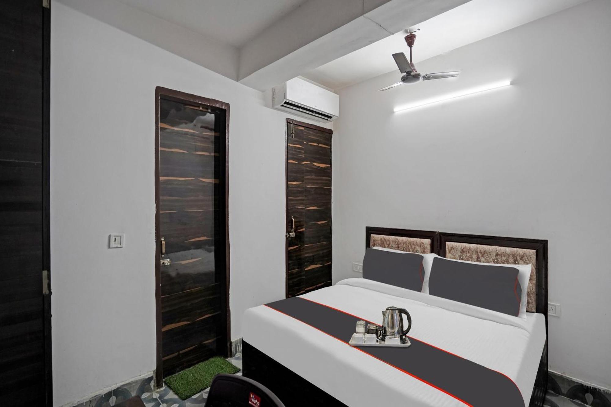 O Sk Residency Rohini Hotel 4*