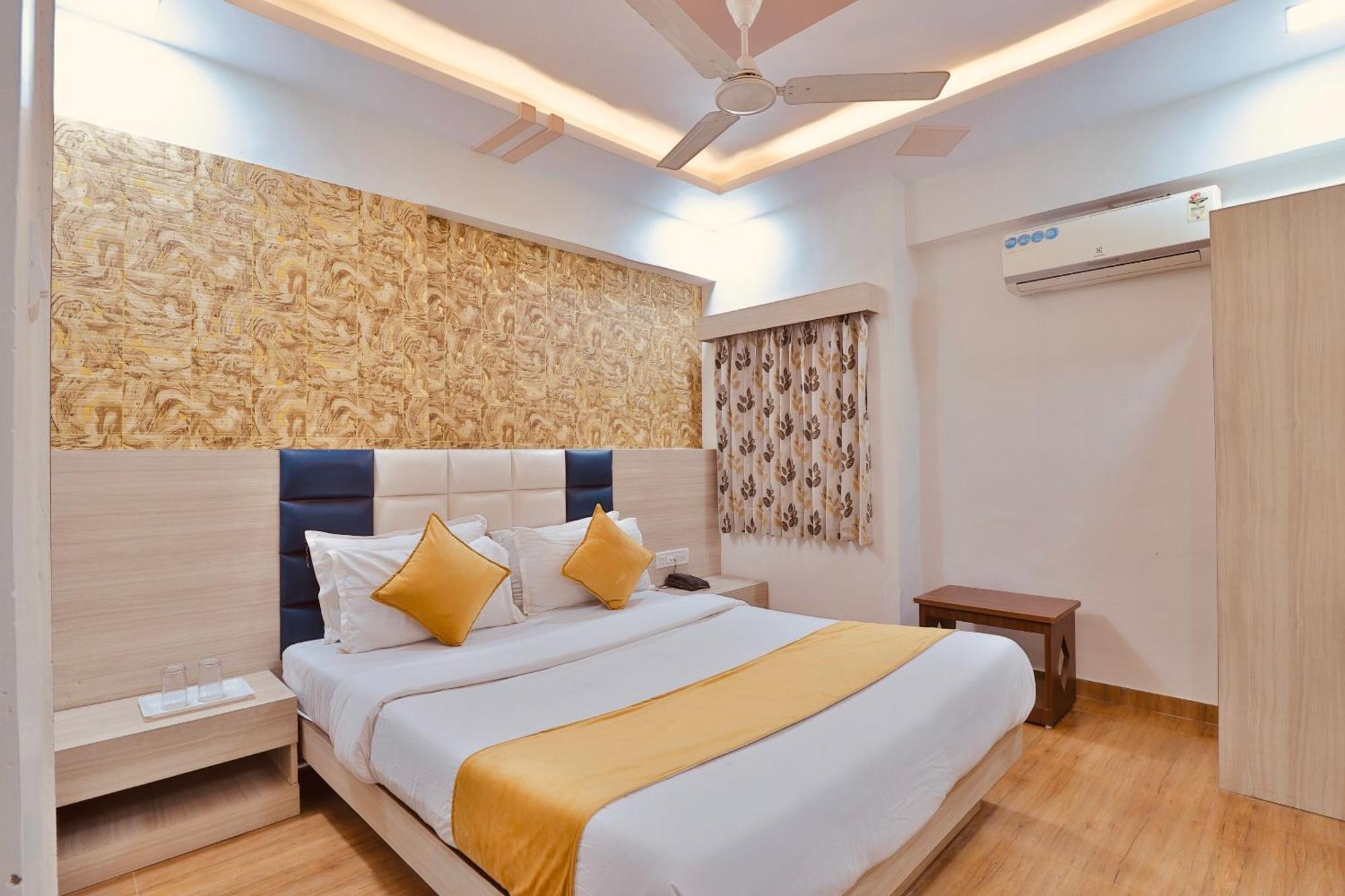 Hotel Golden Tower At Delhi Airport Nova Deli