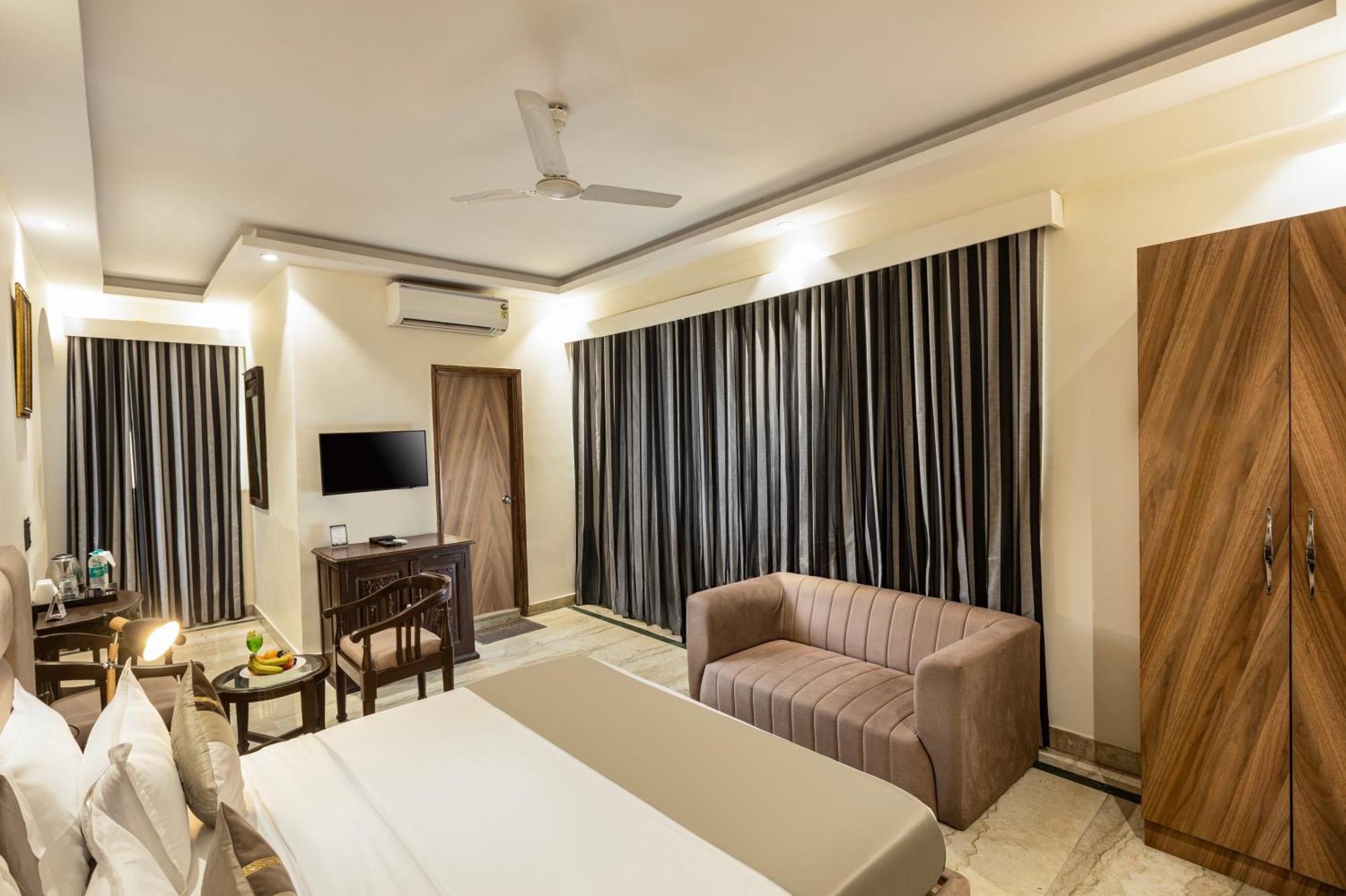 The Orion Express - East Of Kailash New Delhi