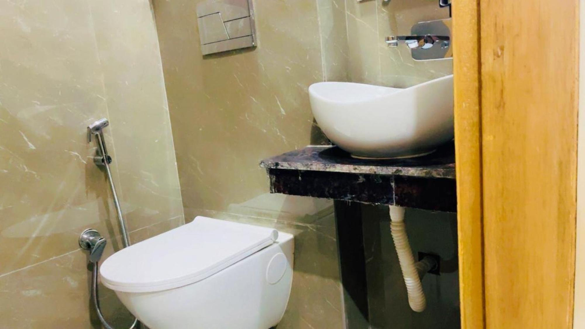The Rise At Delhi Airport Hotel 3*