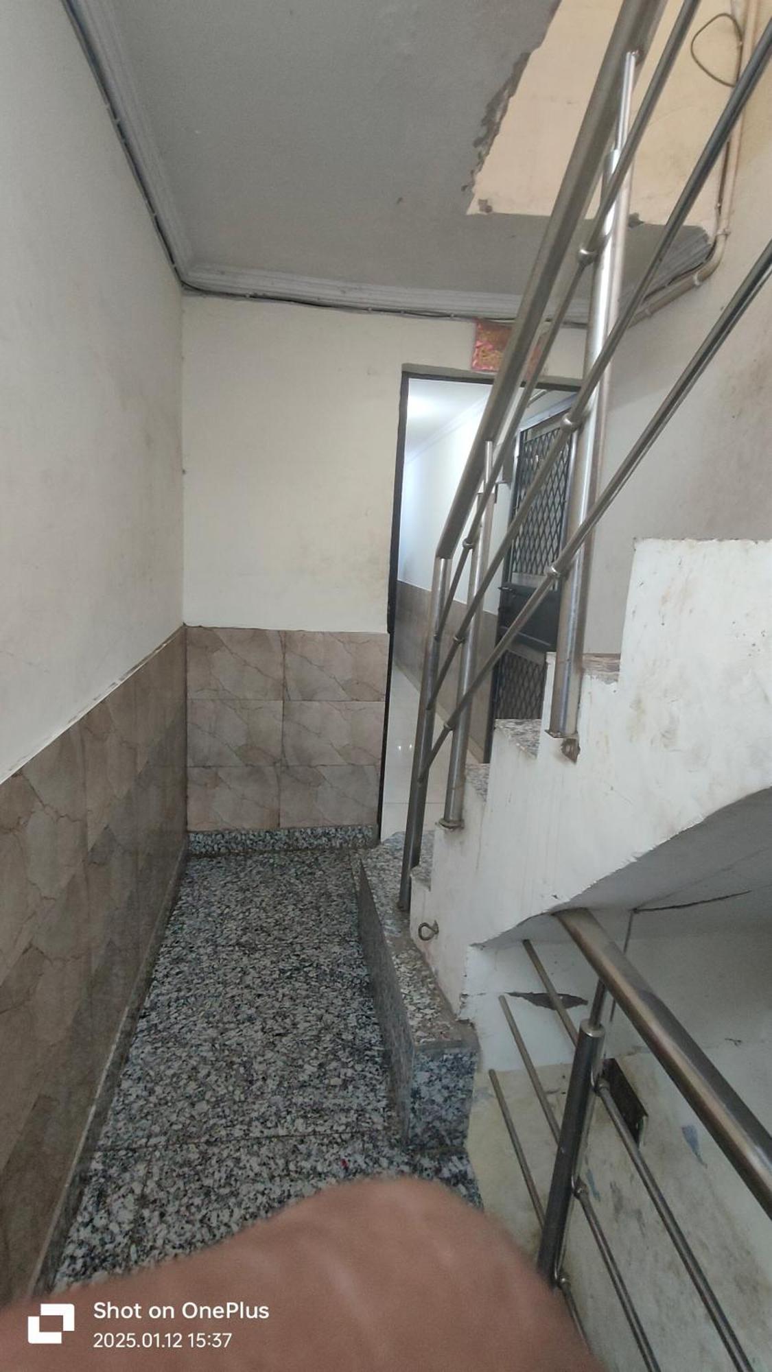 Super Hotel Royal Inn Satya Niketan - Couple Friendly Hotel