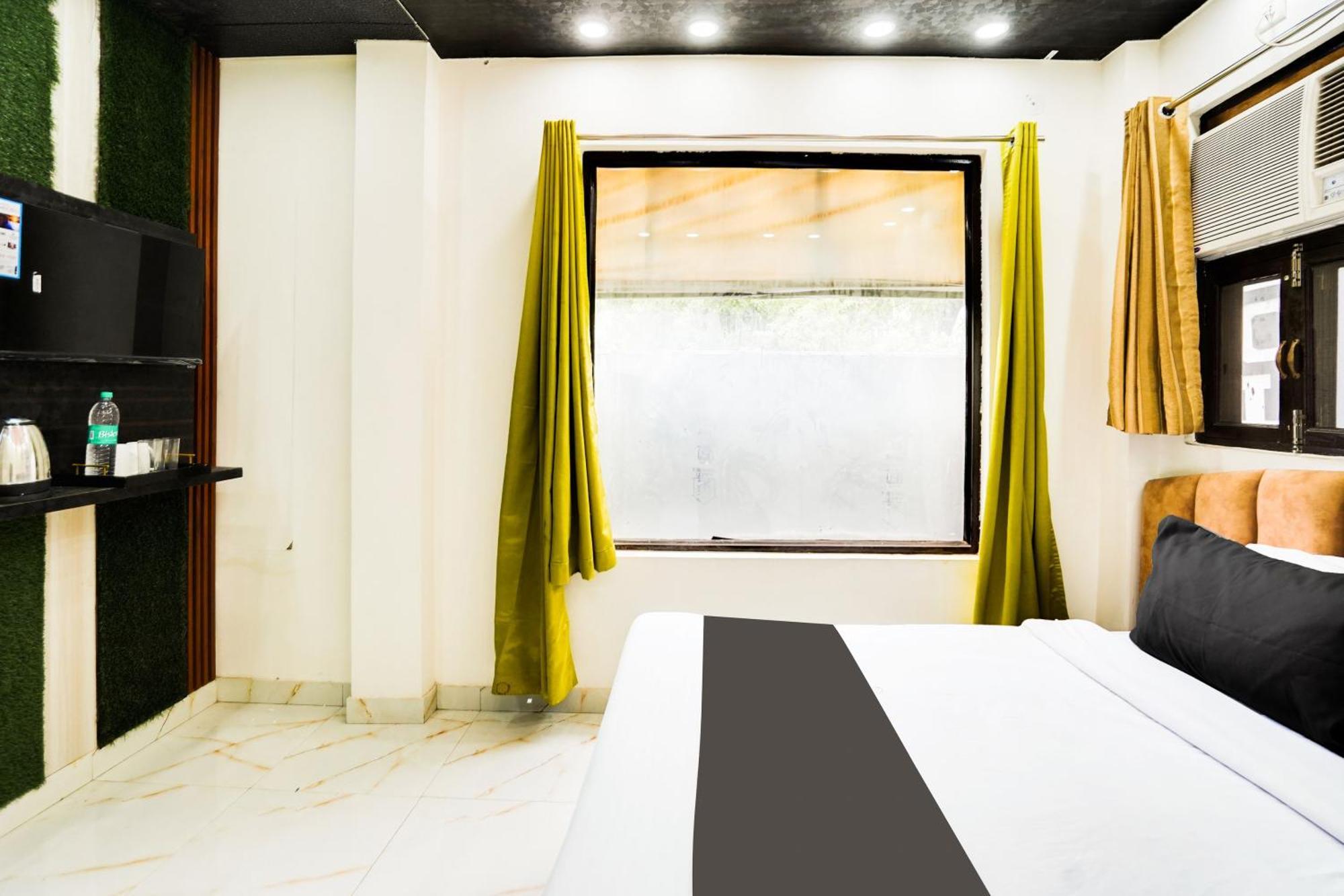 Hotel O Happy 3*