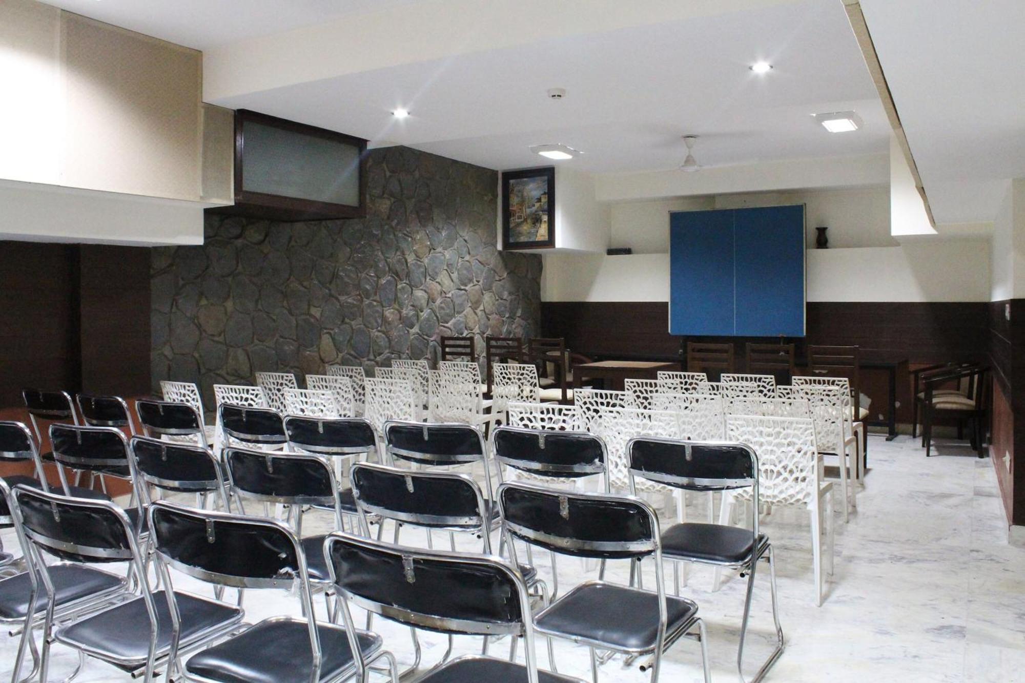 O Lotus Hotel Delhi (National Capital Territory of India)