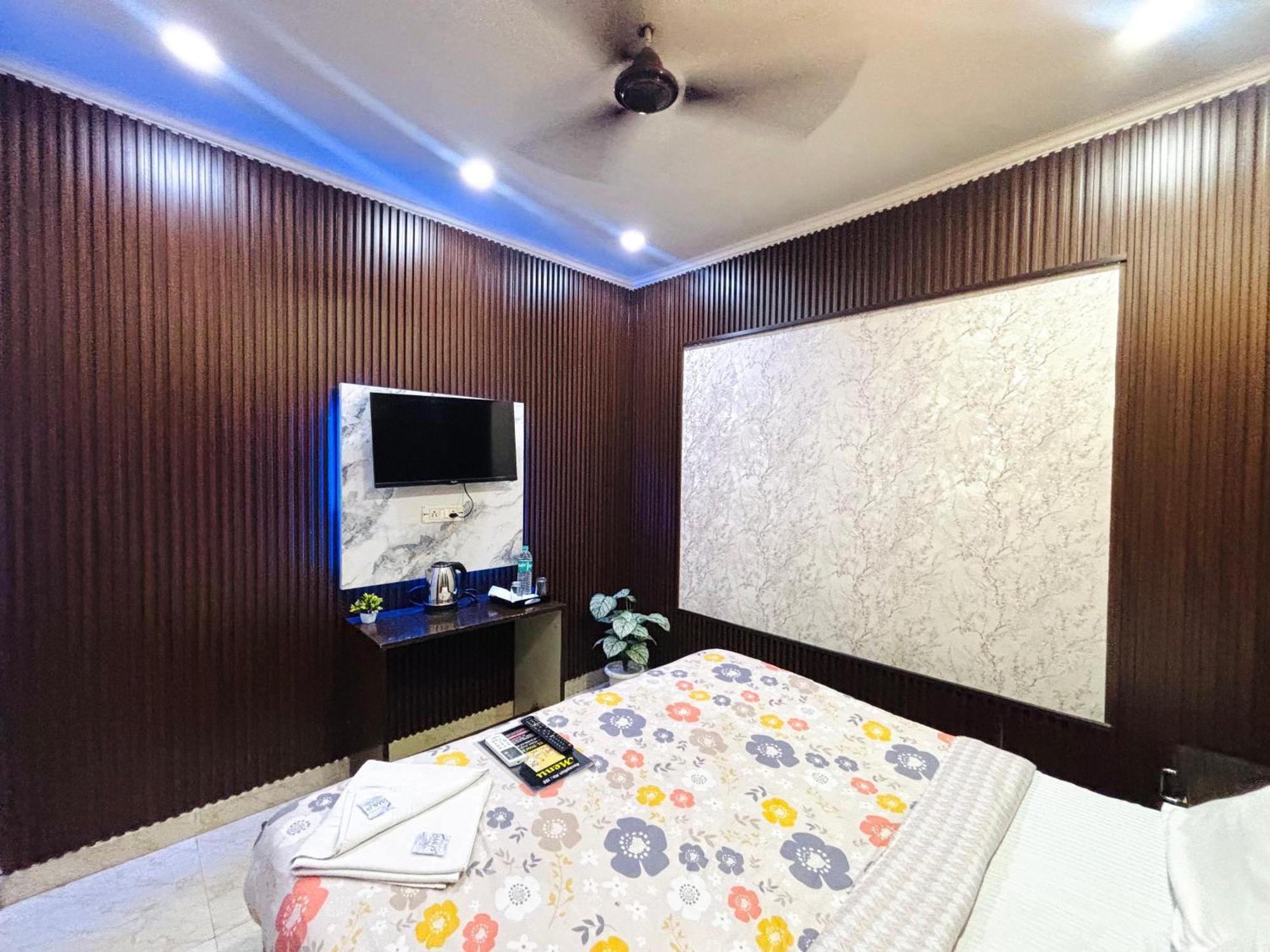 Hotel Nizamuddin Fab