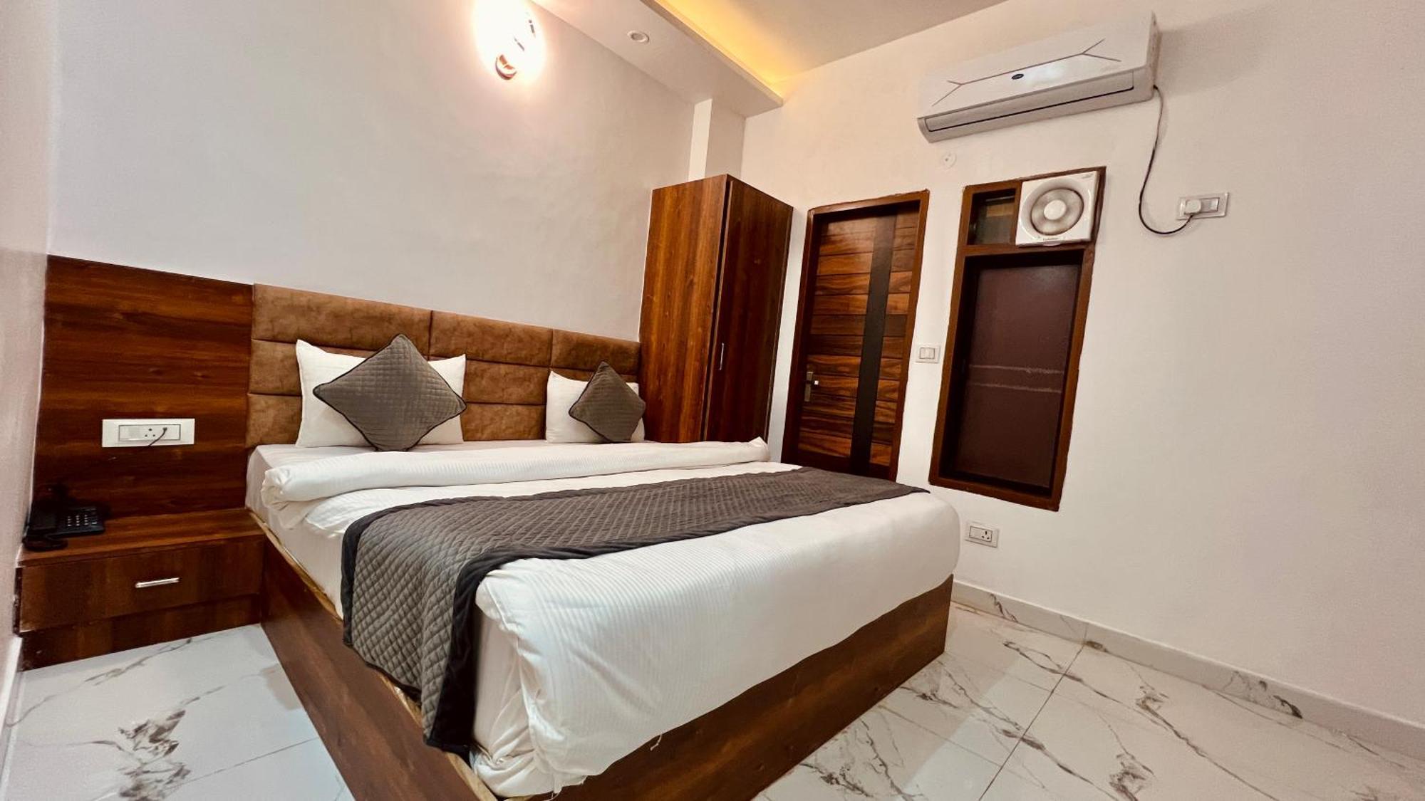 Aerovilla By Jmd Group 3* New Delhi
