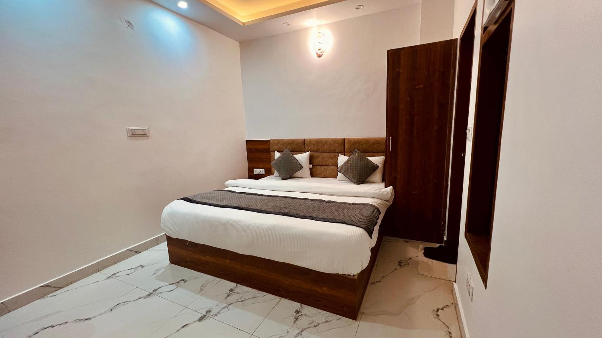 Aerovilla By Jmd Group New Delhi