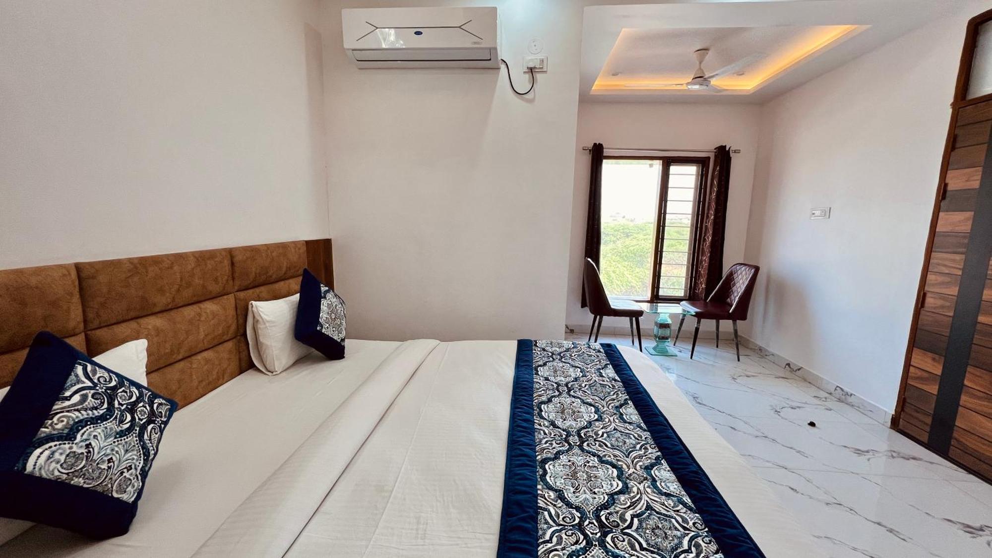 Bed & Breakfast Aerovilla By Jmd Group