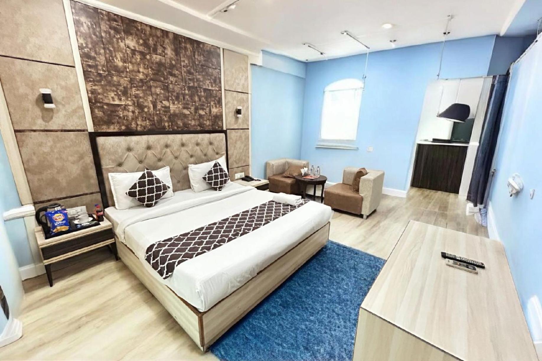 Hotel Almora By Almati Group - Near Delhi International Airport With - Free Airport Drop