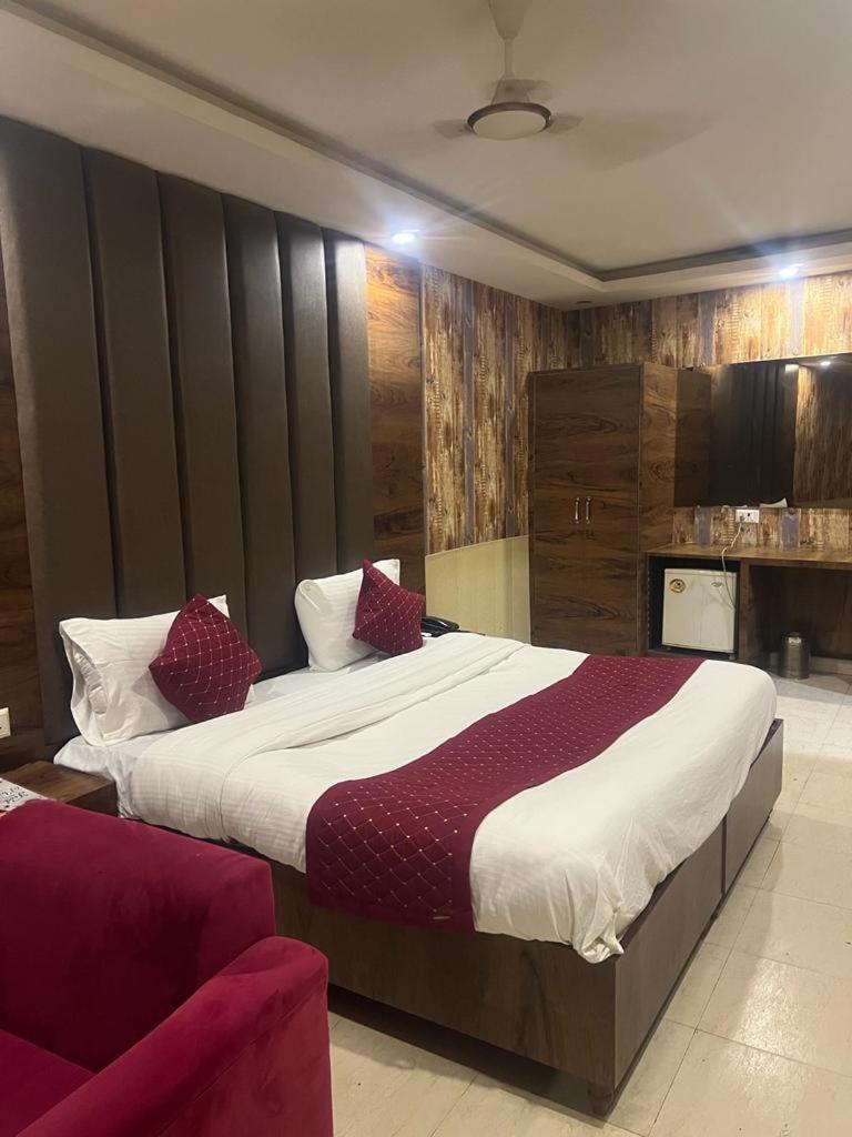 Hanuwant Palace Hotel Nova Deli