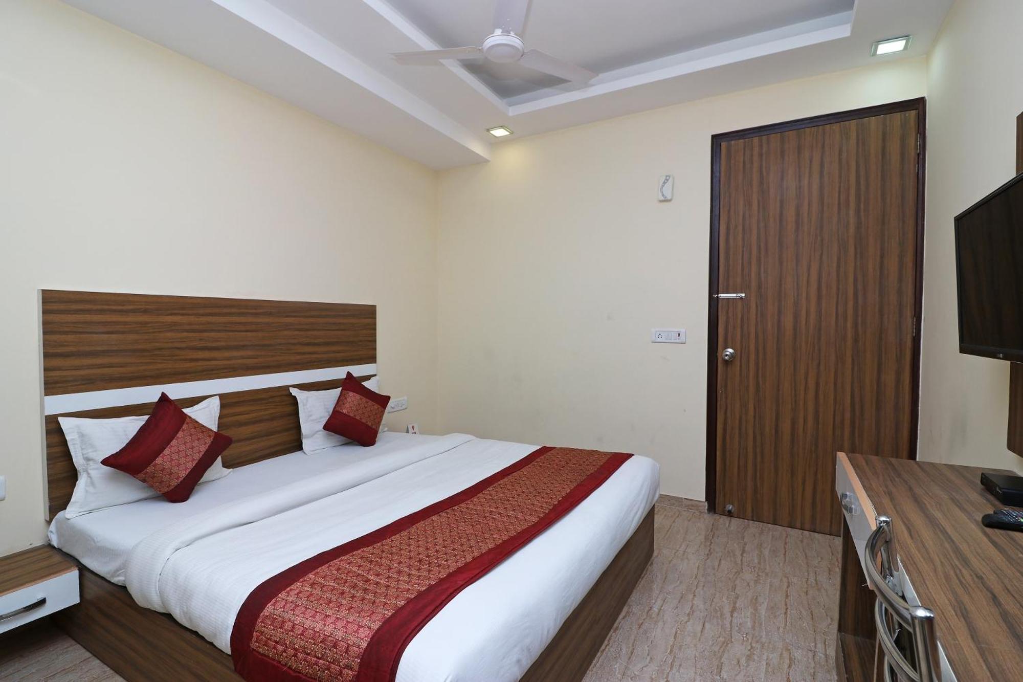 Collection O Nandgiri 3*