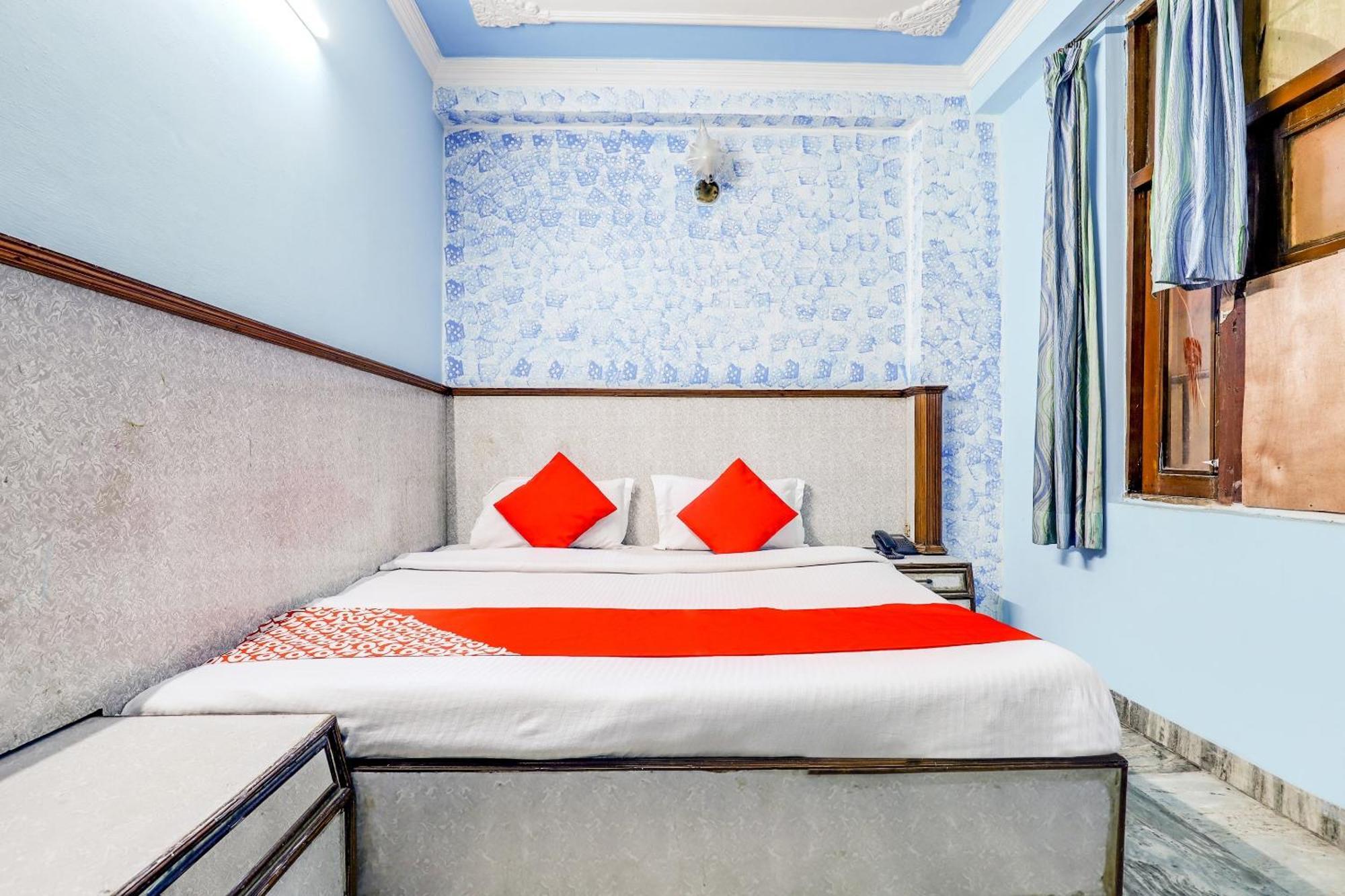 O Moon Palace Dx New Delhi