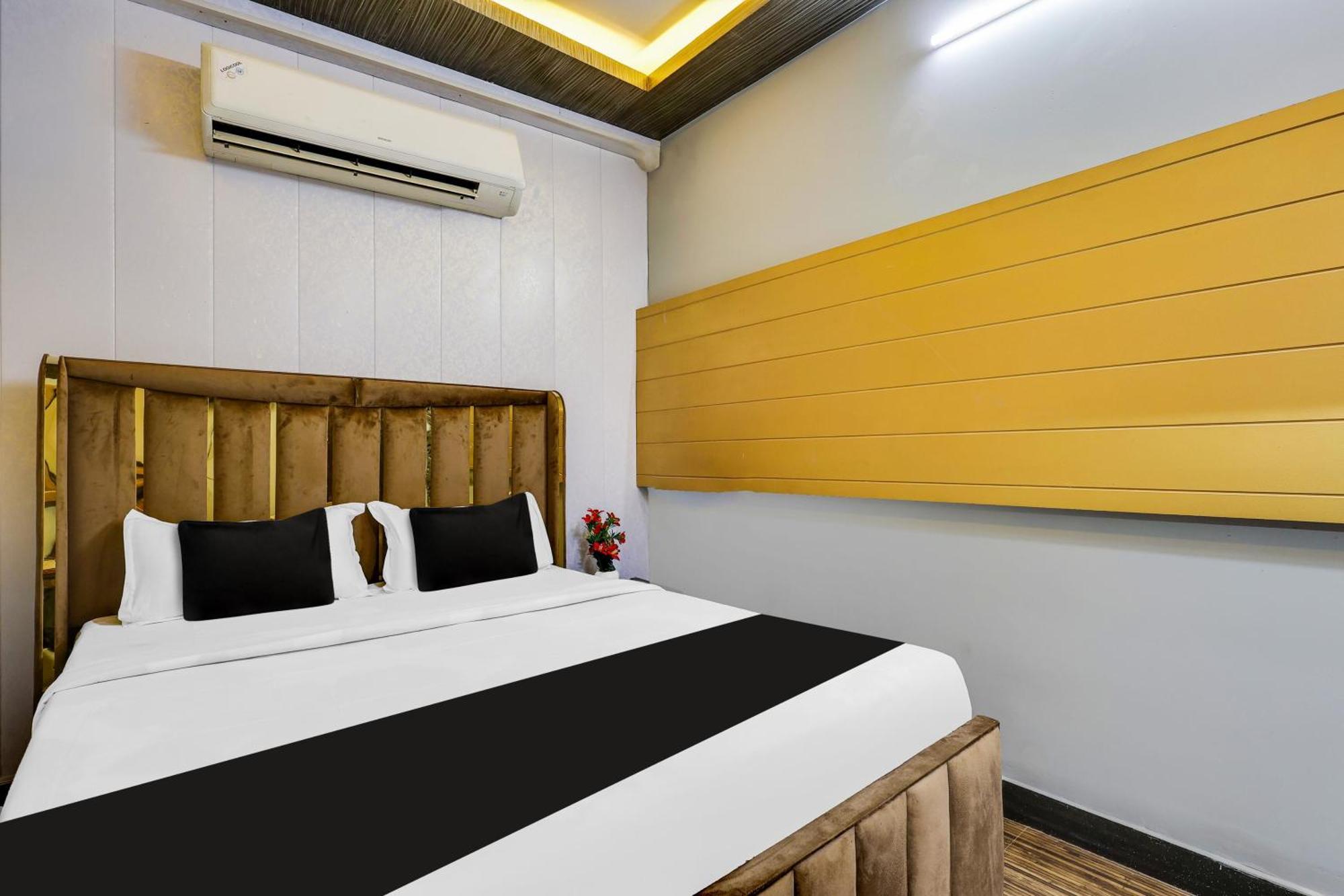 O New Pocket Hotel *