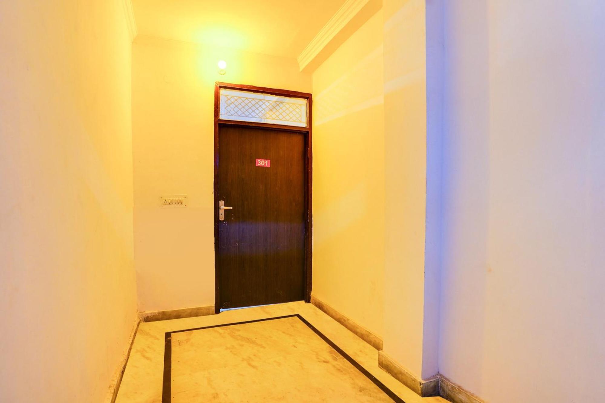 Super O R S Residency Hotel 4*