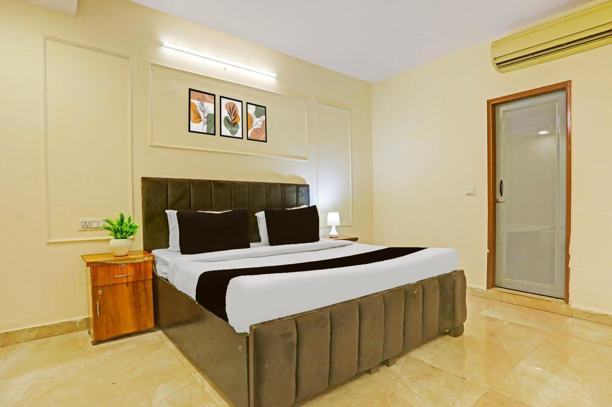 Hotel O Admire 3*