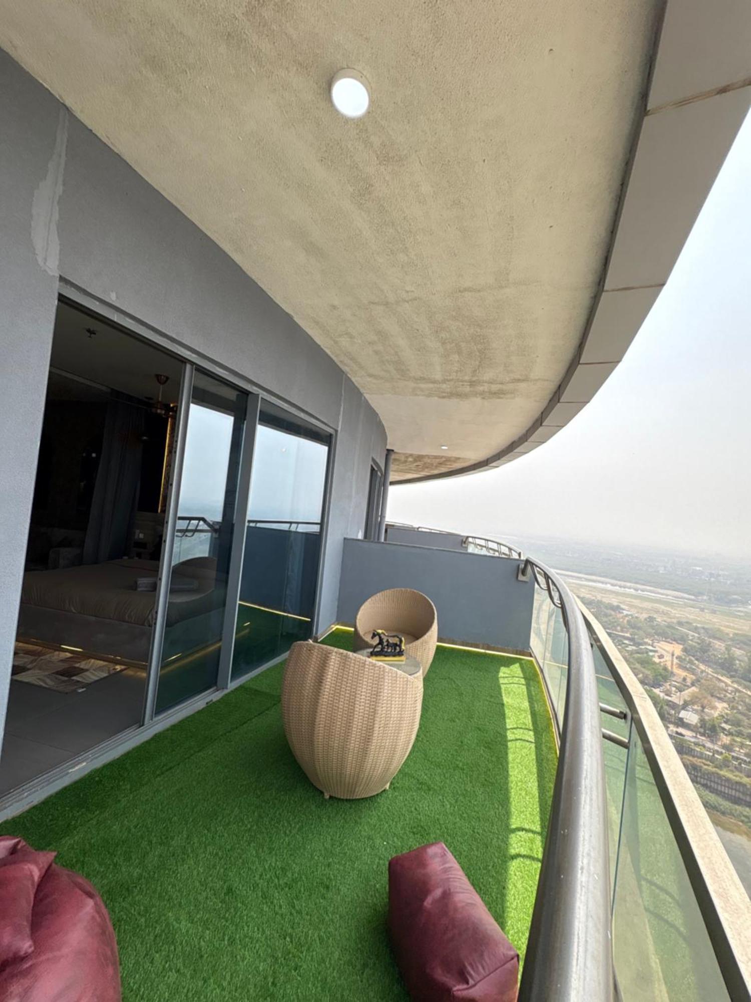 Apartment Luxe Lagoon By La Faustoo New Delhi