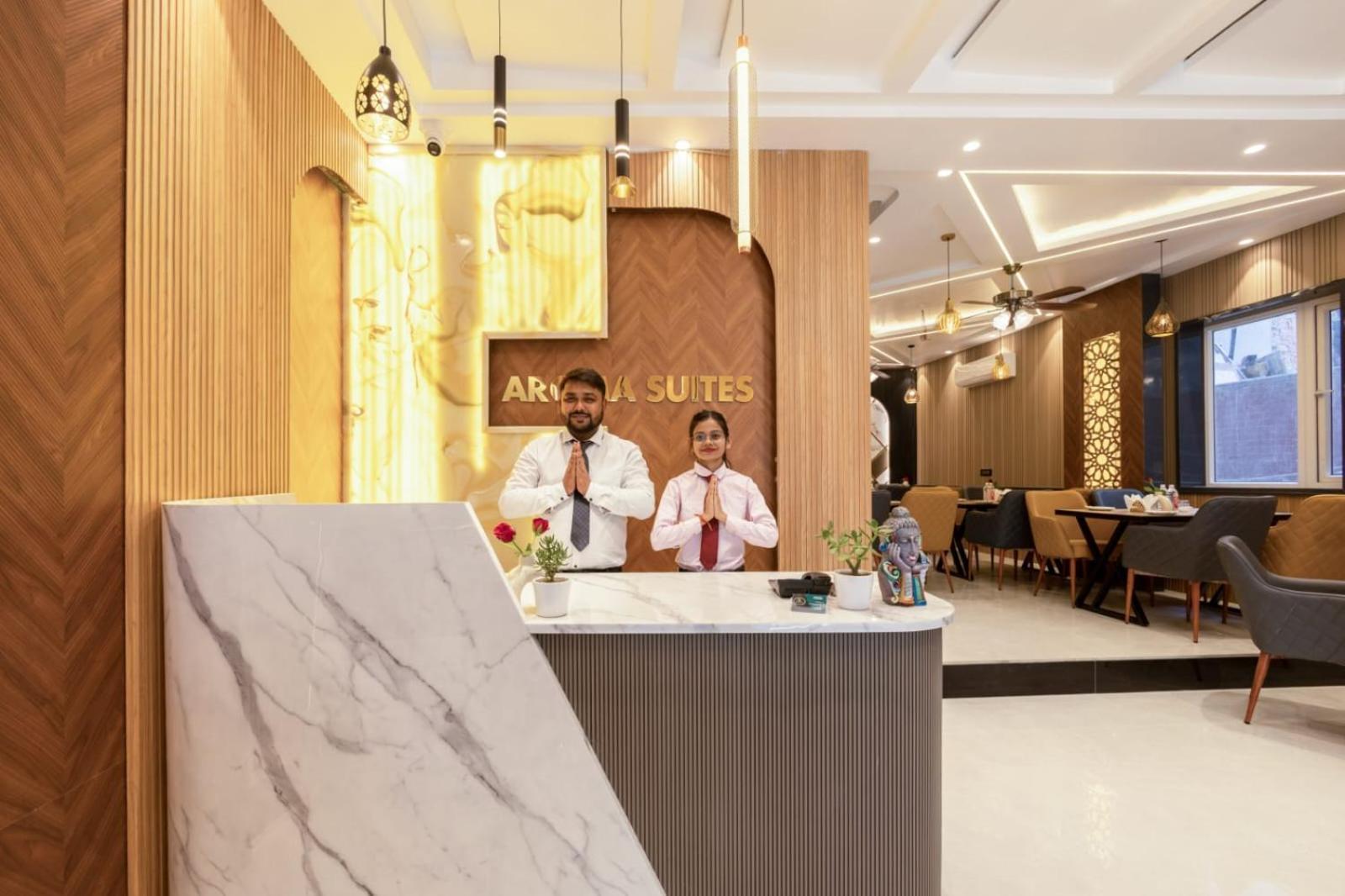 Aroma Plaza Delhi Airport 4*