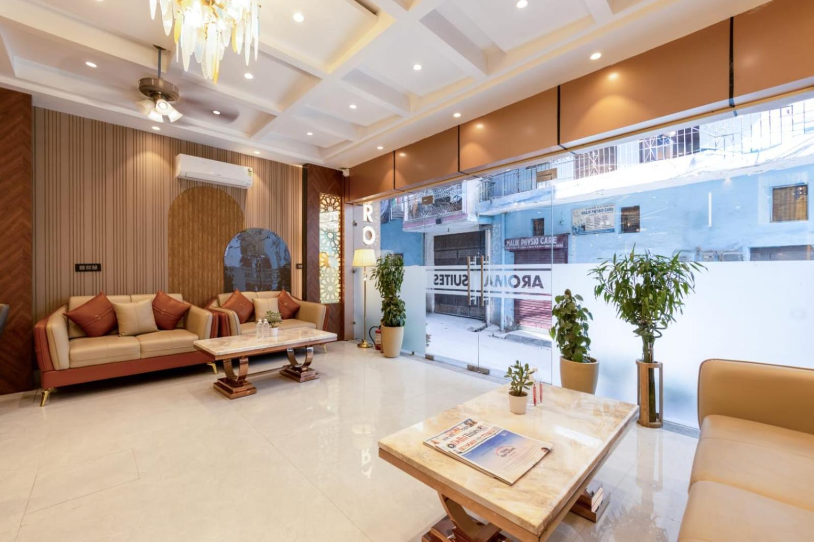 Aroma Plaza Delhi Airport Hotel New Delhi