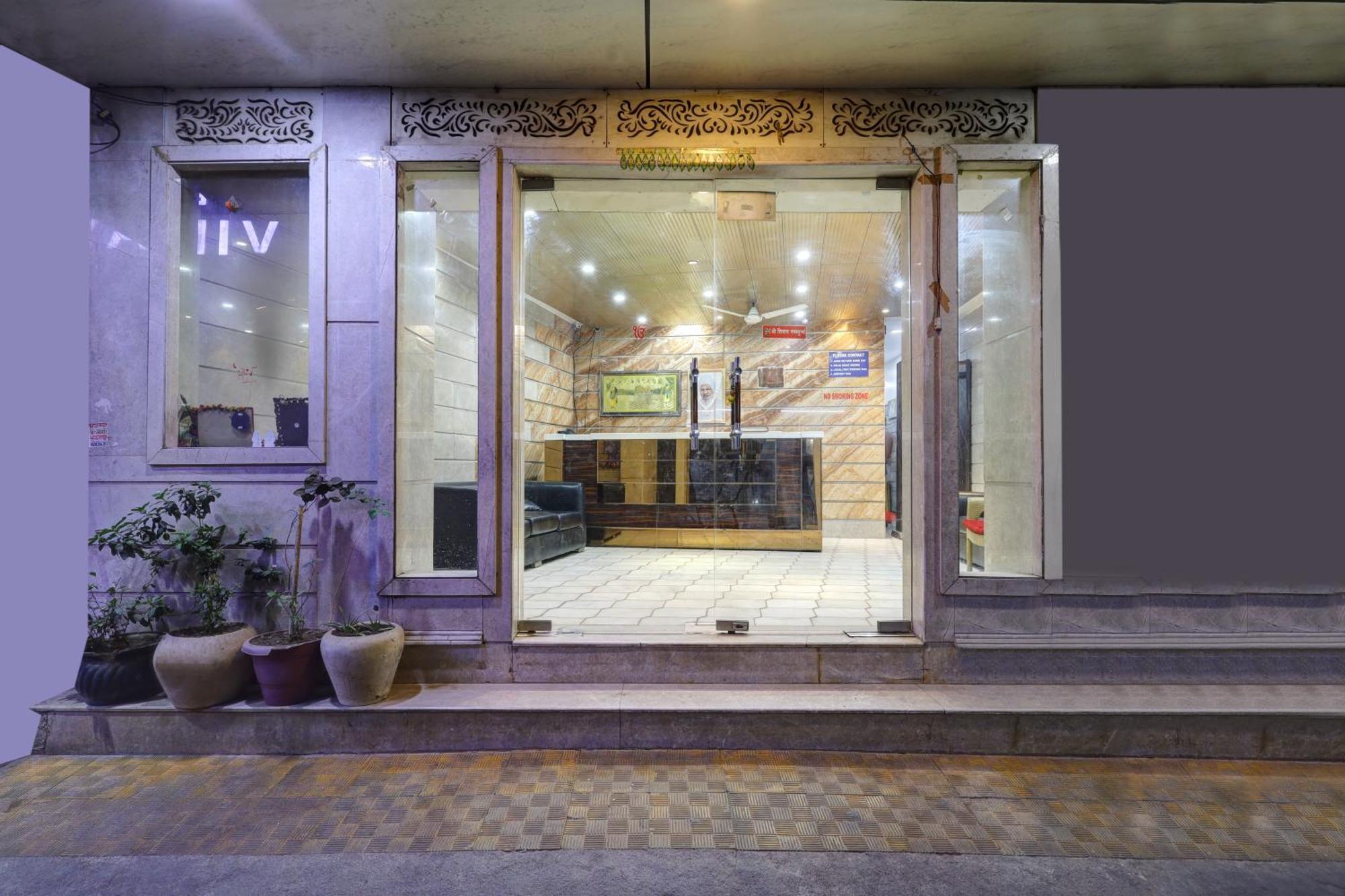 Nancy Dx Near Railway Station Hotel