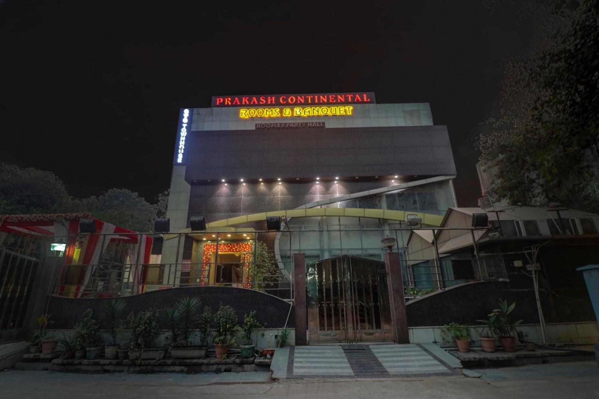 Townhouse Prakash Continental Near Netaji Subhash Place Metro Station 4* Nova Deli