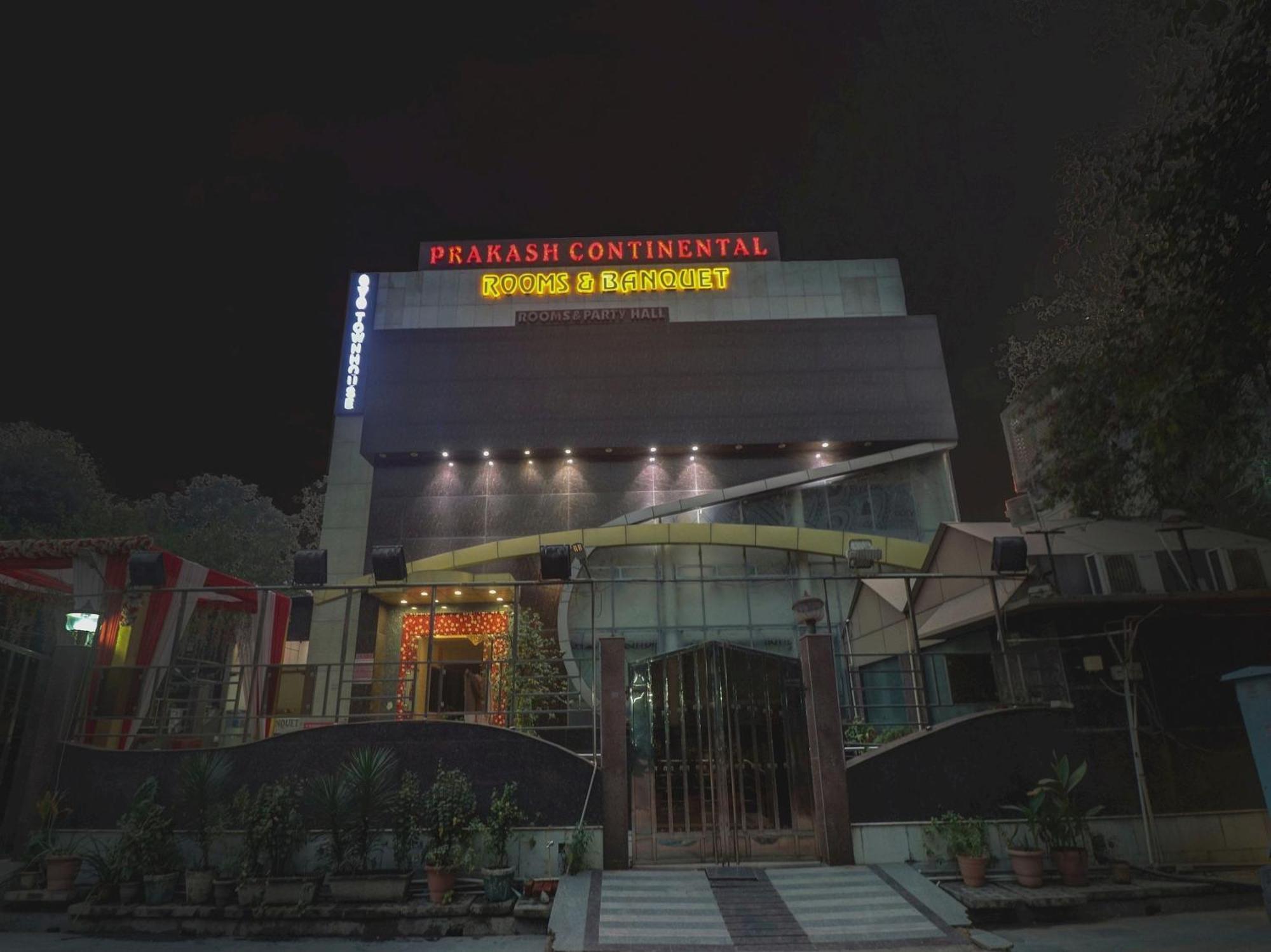 Hotel Townhouse Prakash Continental Near Netaji Subhash Place Metro Station