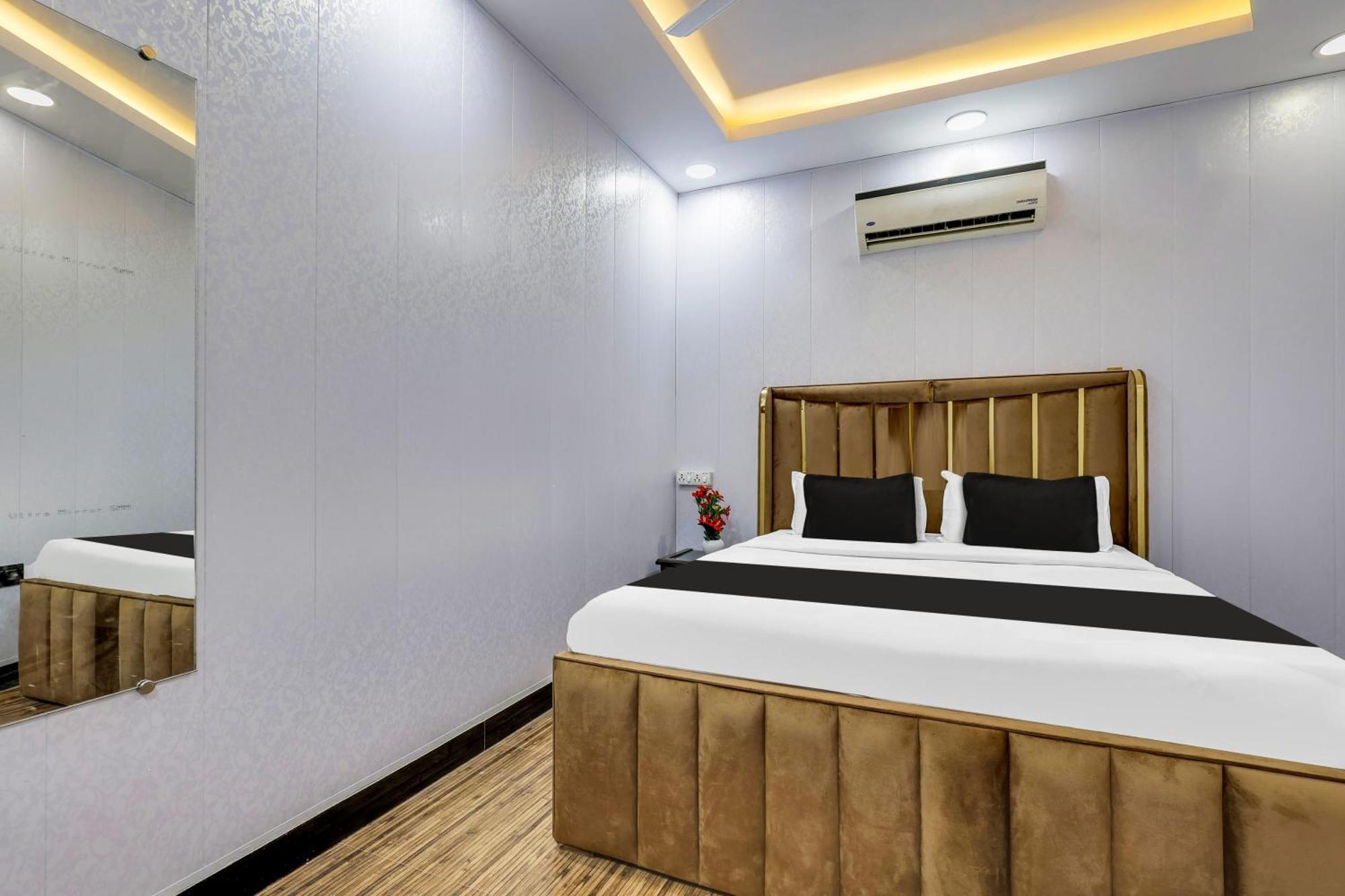 Hotel O New Pocket New Delhi