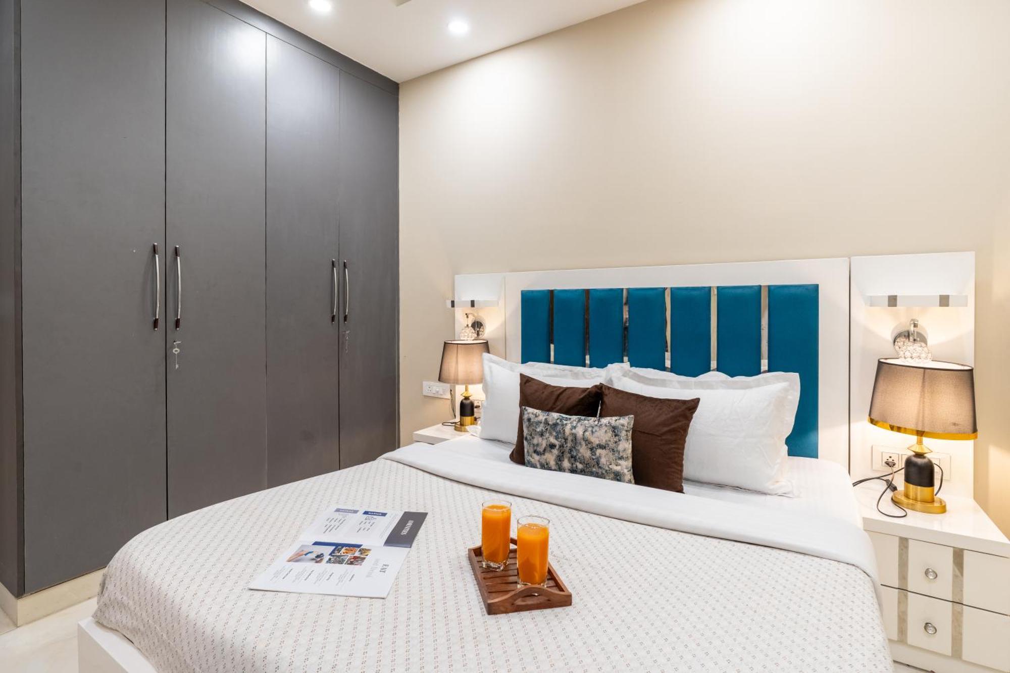 Apartment Homlee-saket Anupam Stylish 3bhk In South Delhi New Delhi