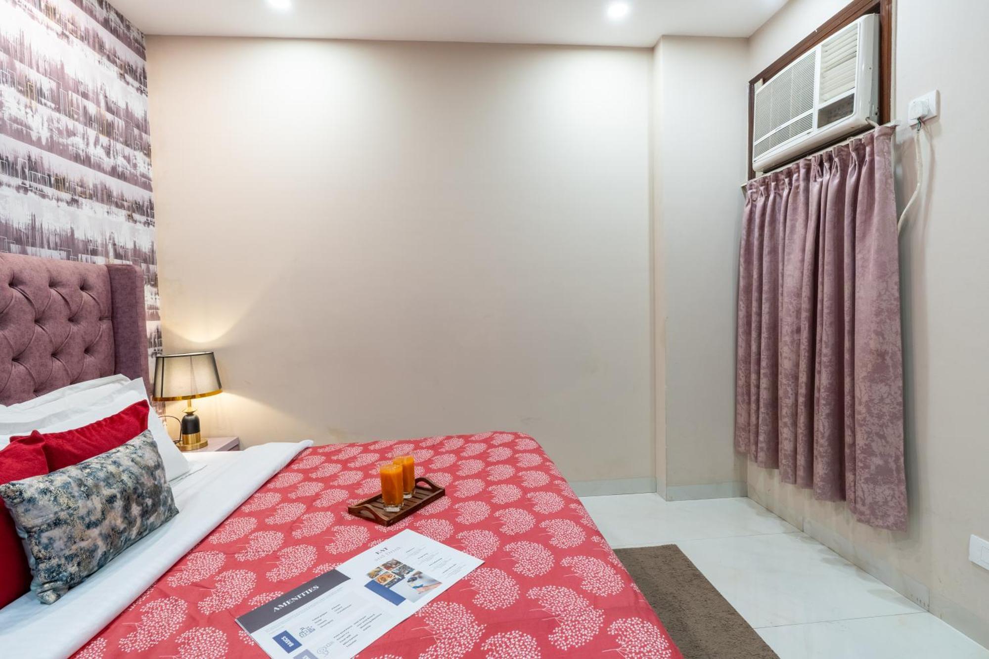 Apartment Homlee-saket Anupam Stylish 3bhk In South Delhi