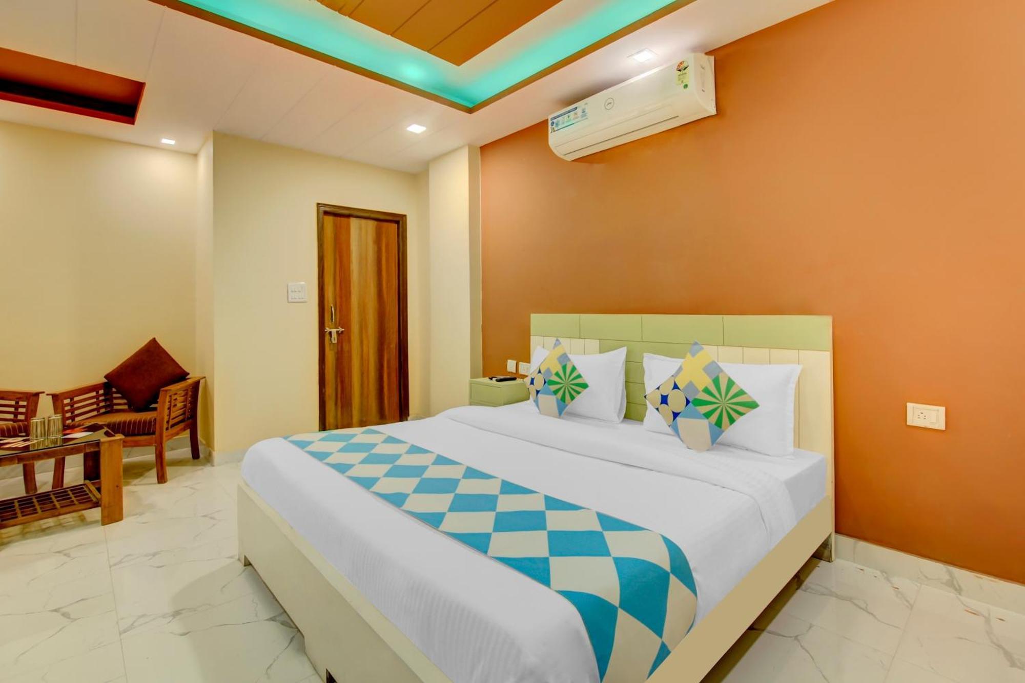 Hotel Urban Lion - Igi Delhi