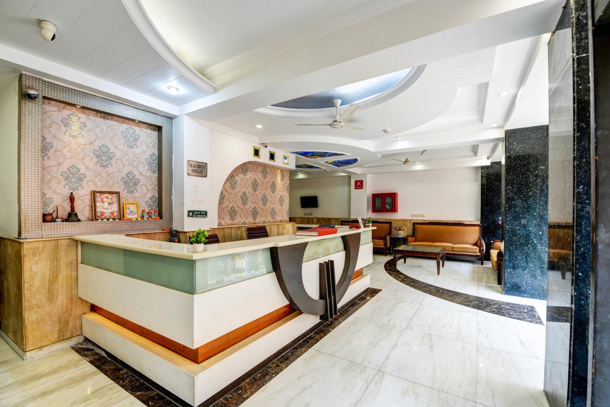 Hotel Chanchal Deluxe - Train Station Nova Deli