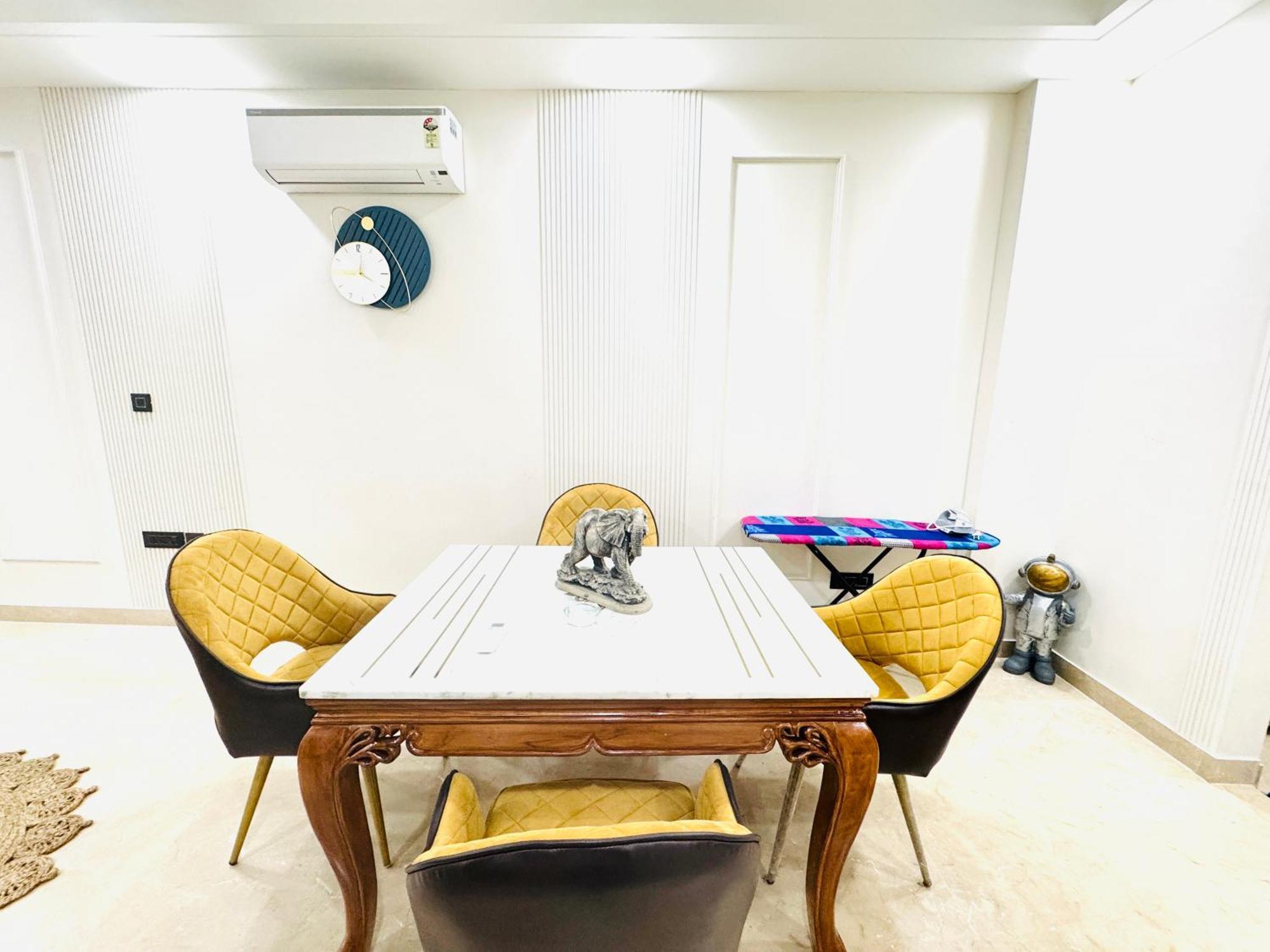 Divine India Service 3bhk,j-267 Apartamento Nova Deli