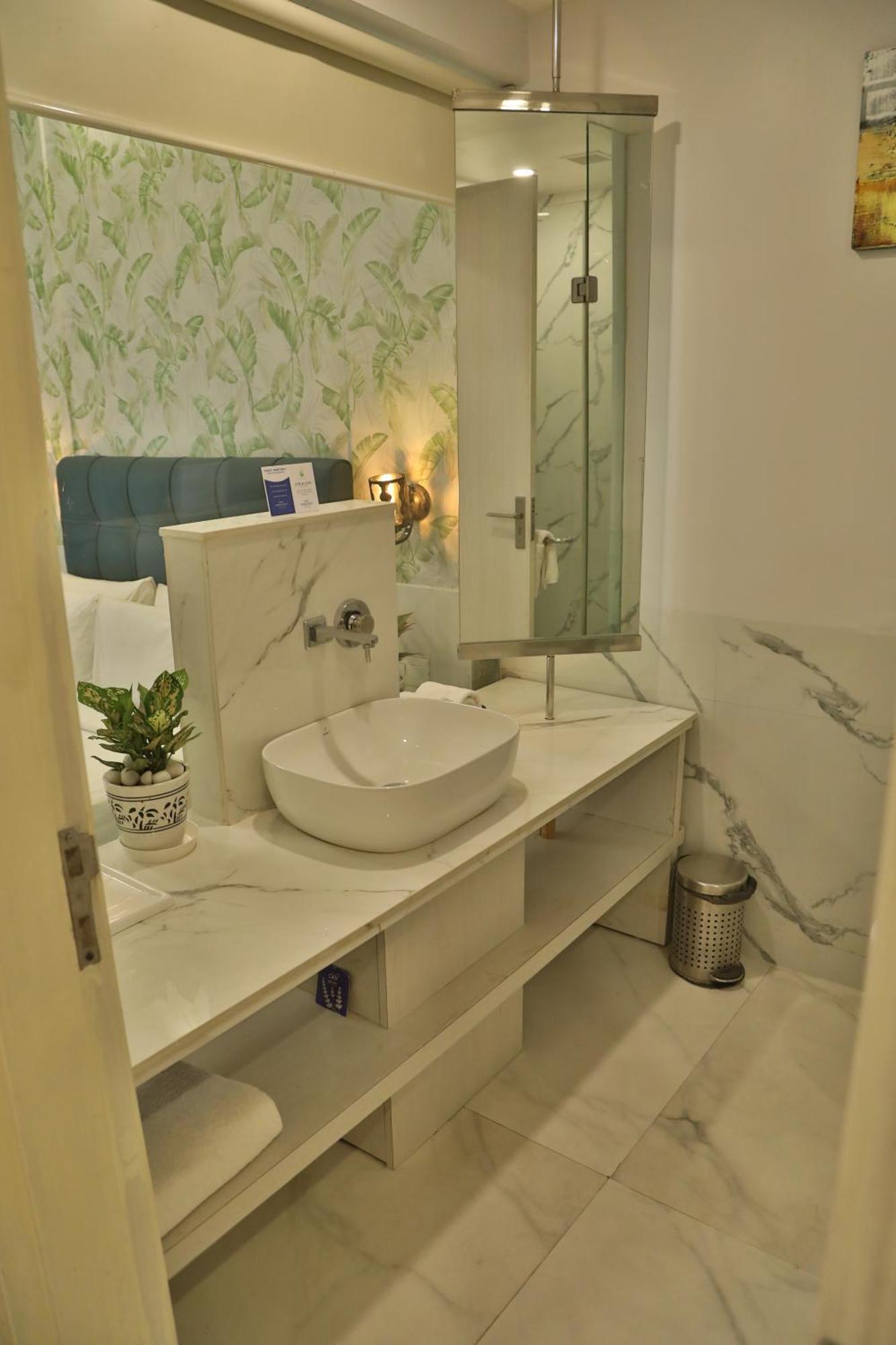Sarovar Portico Naraina,